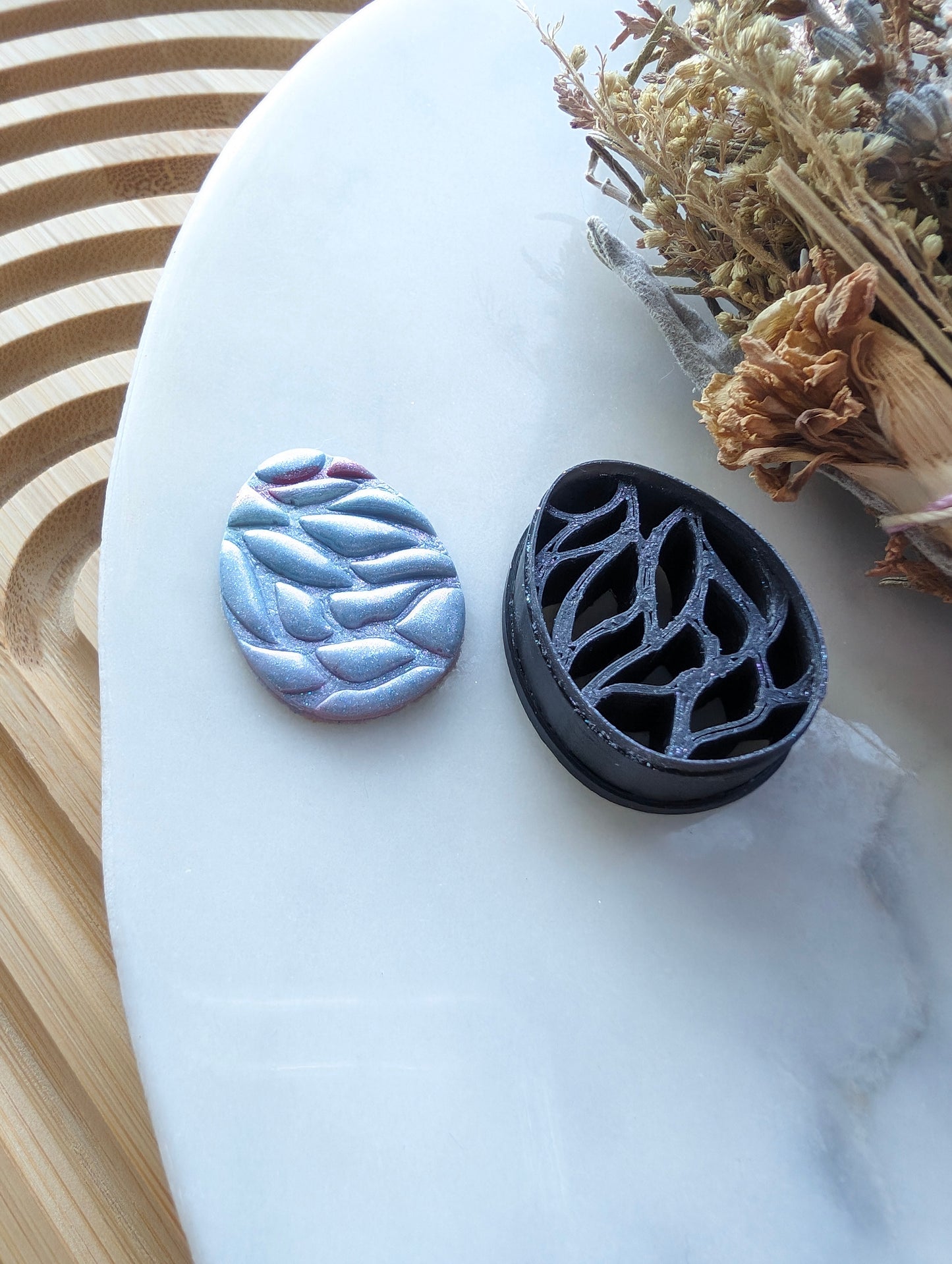 Dragon Egg with Fairy Wing Pattern Sharp Clay Cutter