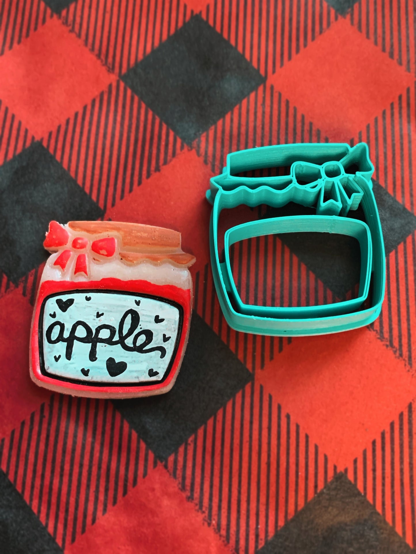 Cute Chubby Canning Jar with Bow - Embossed Sharp Clay Cutter