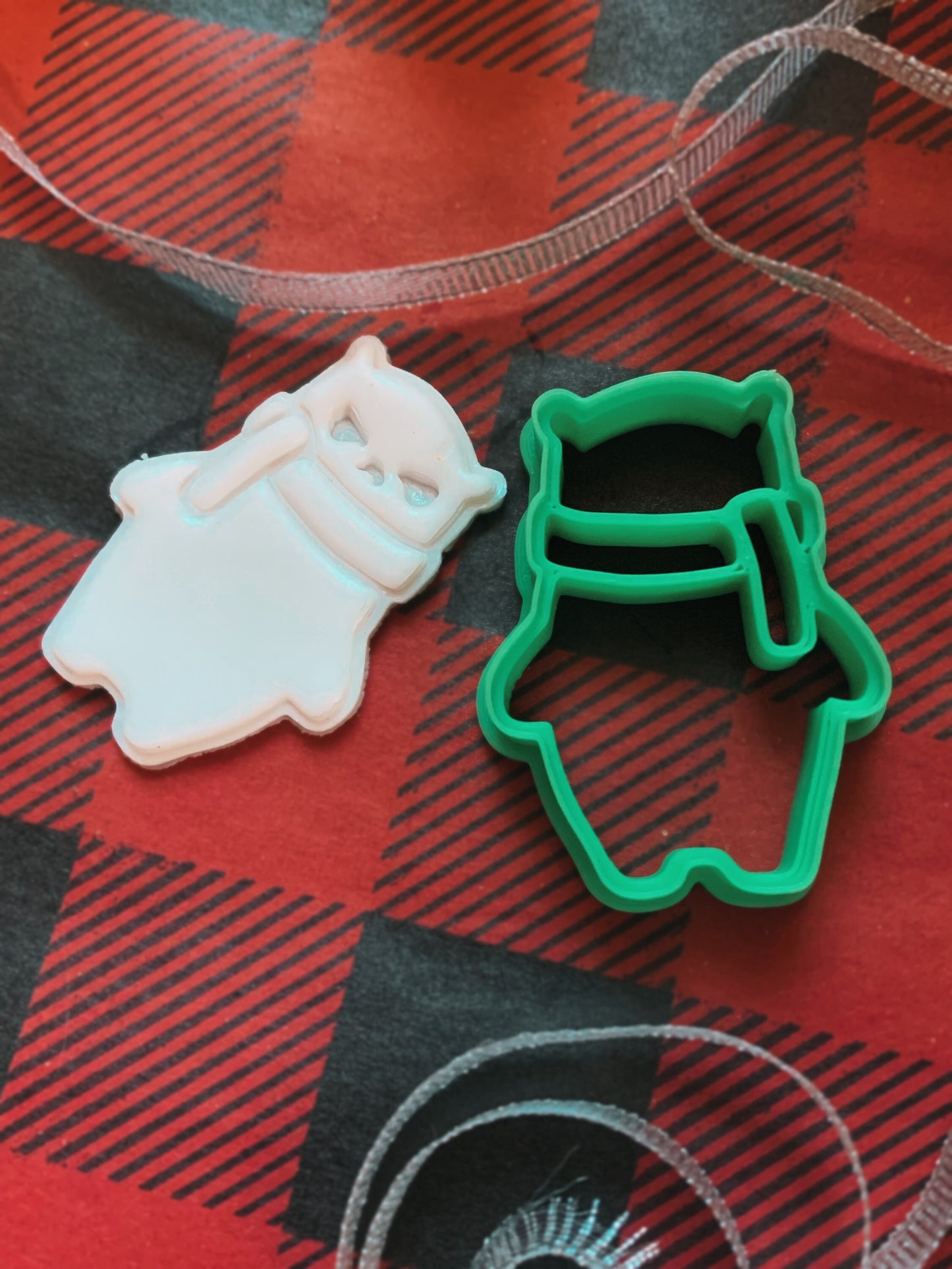 Cute Bear with Scarf - Embossed Sharp Clay Cutter