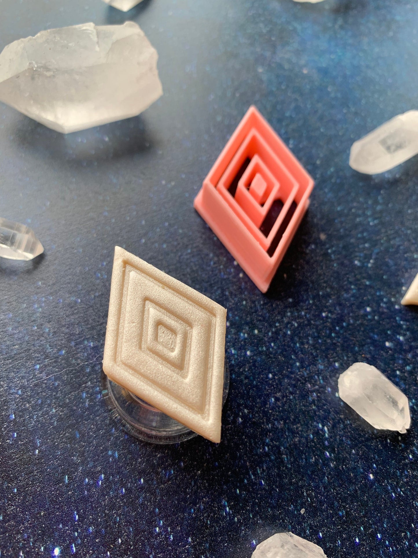 Simple Lined Diamond - Embossed Sharp Clay Cutter