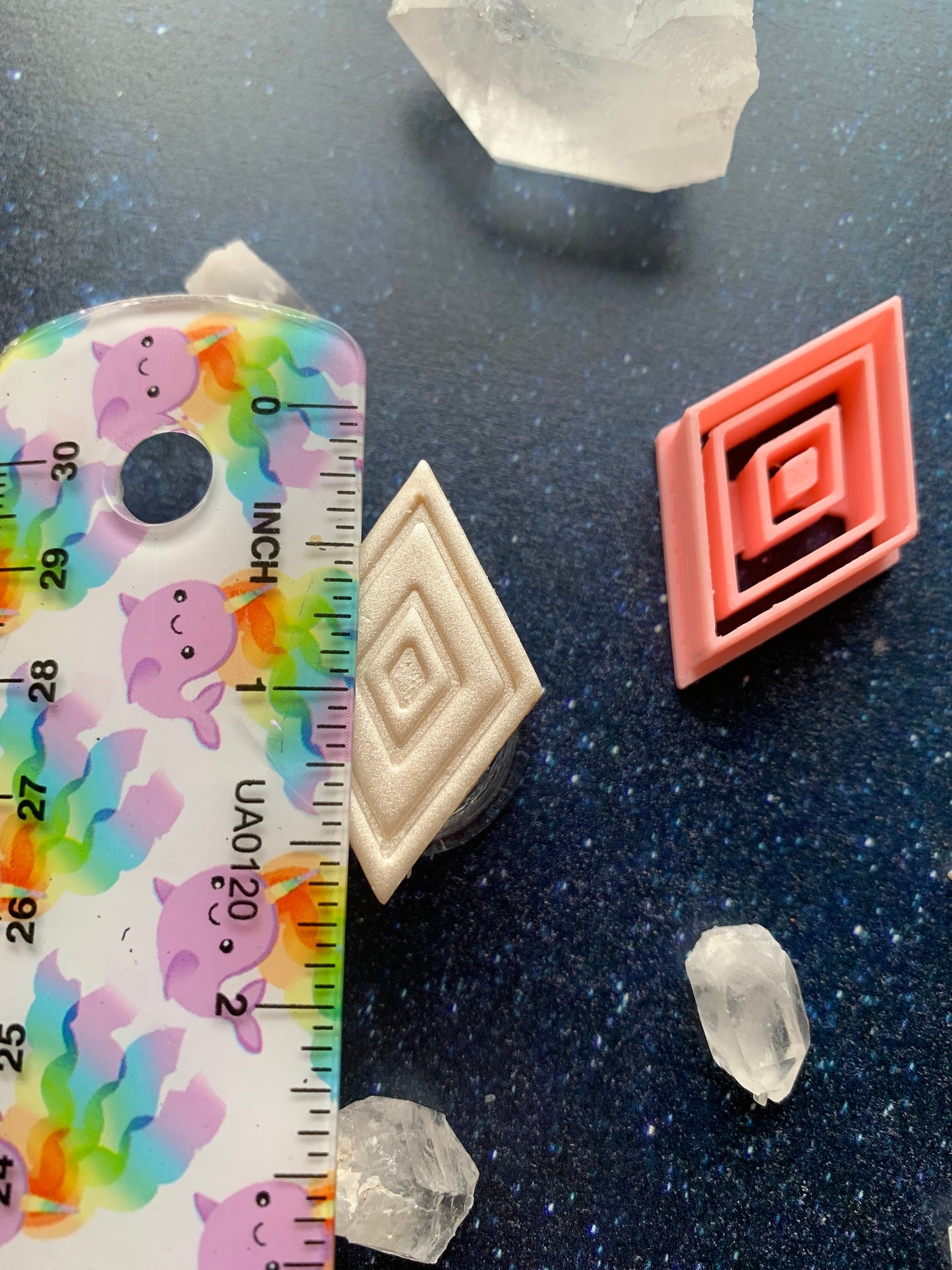 Simple Lined Diamond - Embossed Sharp Clay Cutter