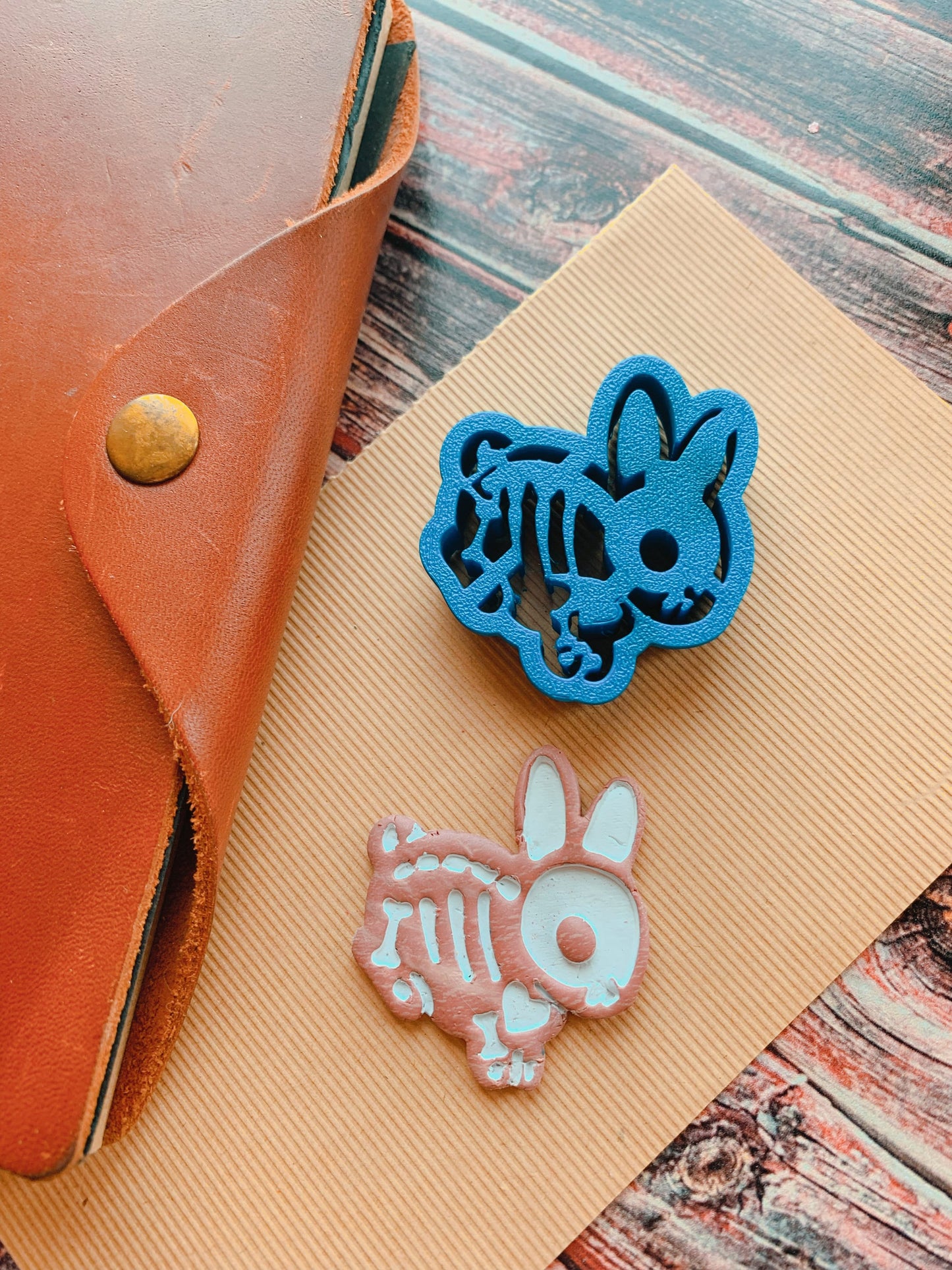 Skeletal Bunny - Embossed Sharp Clay Cutter