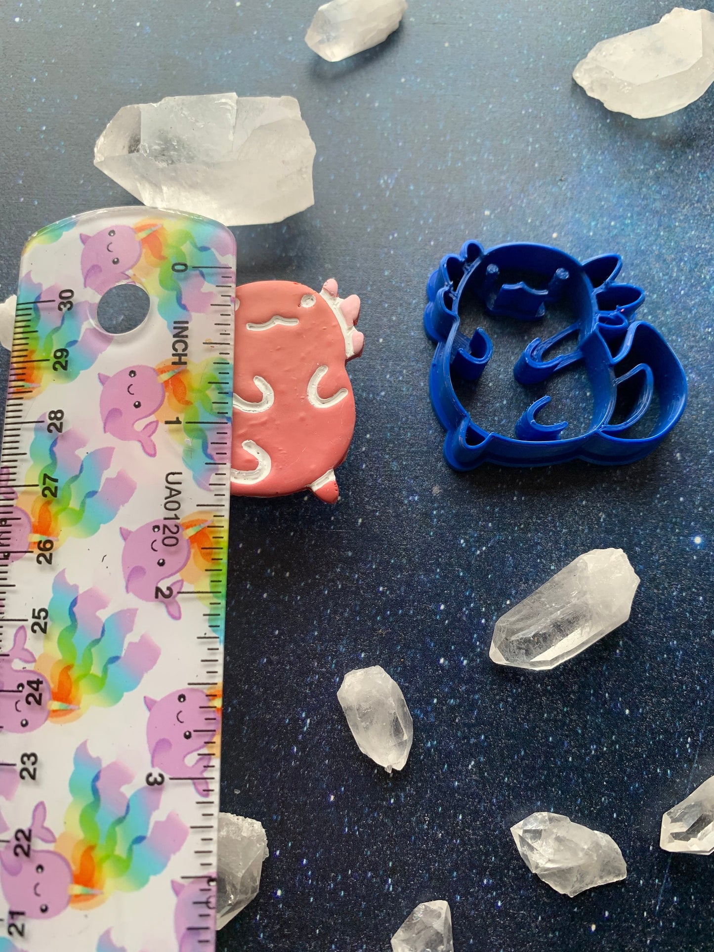 Front Facing Chibi Axlotl - Embossed Sharp Clay Cutter