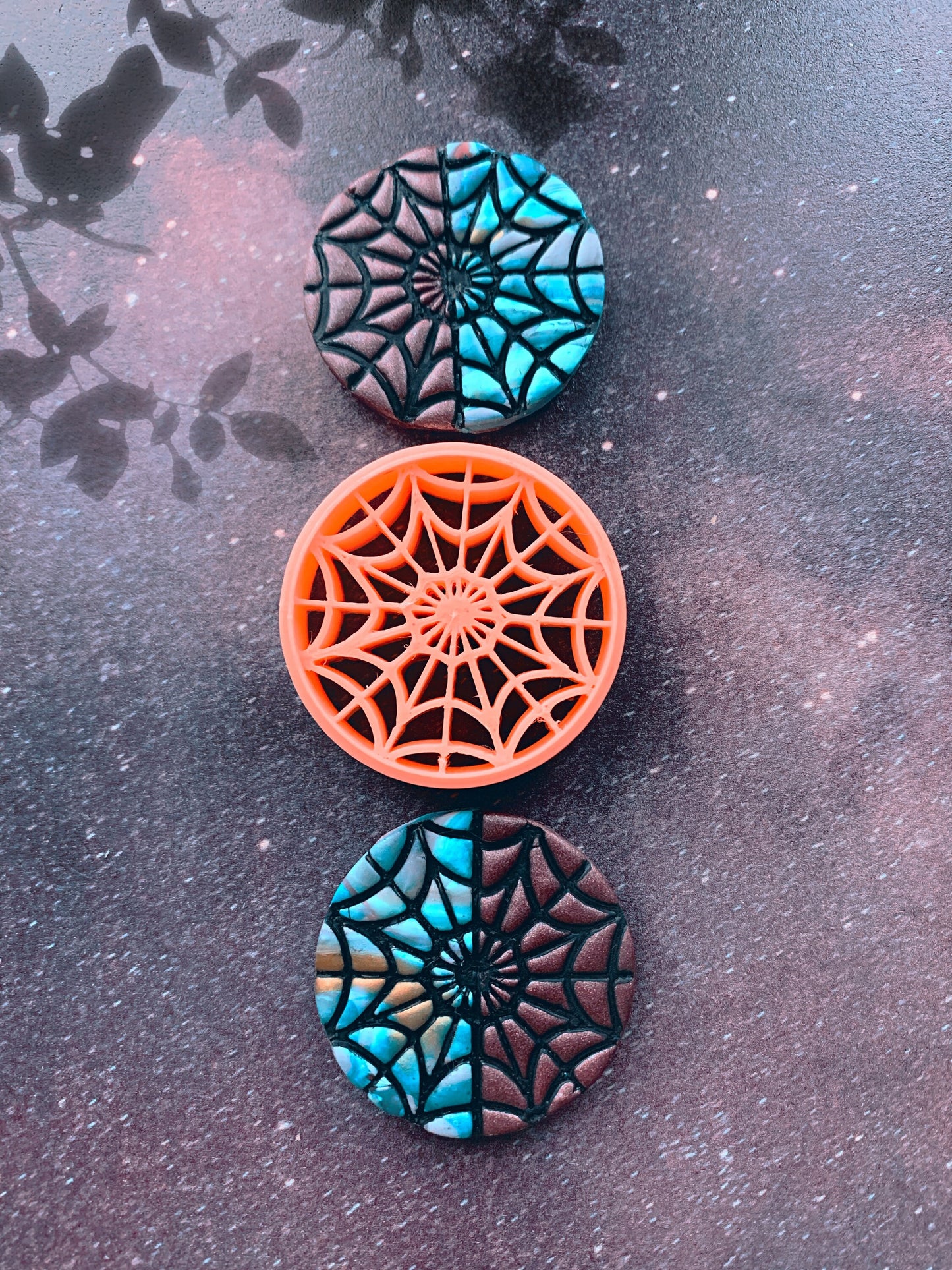 Spiderweb Window Circle Sharp Clay Cutter