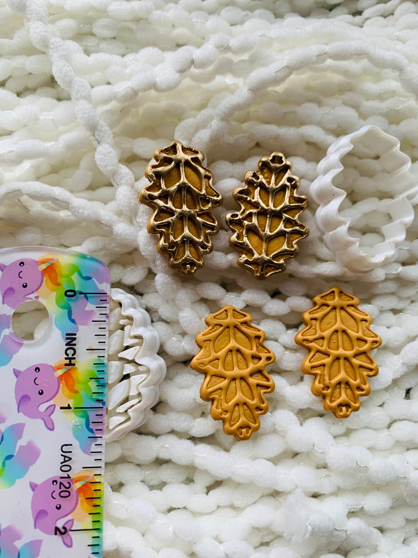 Geometric Oak Leaf Earrings Embossed Sharp Clay Cutter