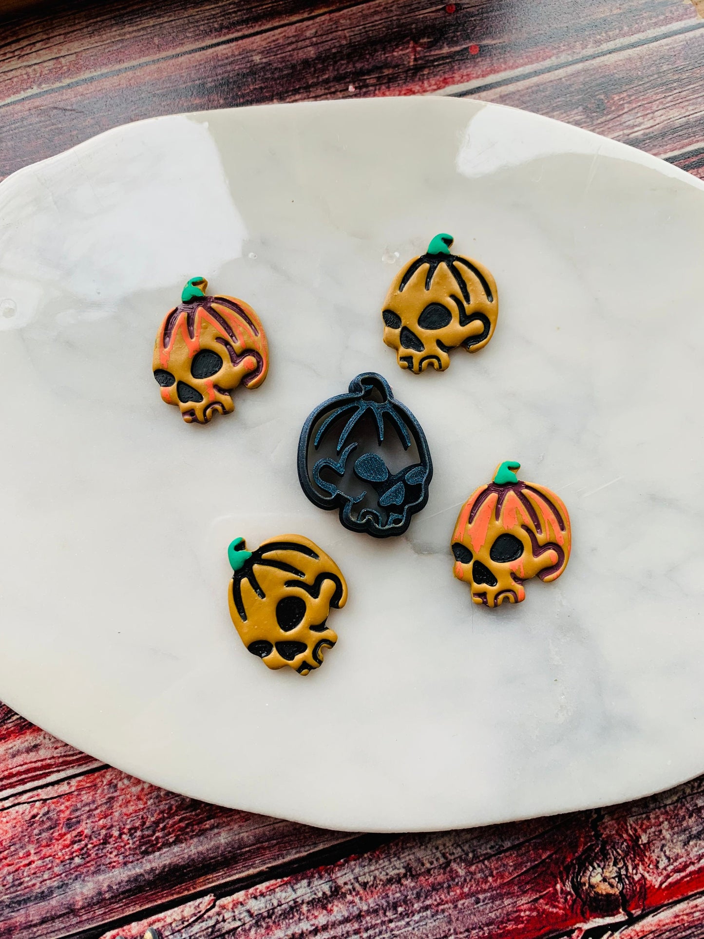 Jack O’ Lantern Pumpkin Skull - Embossed Sharp Clay Cutter