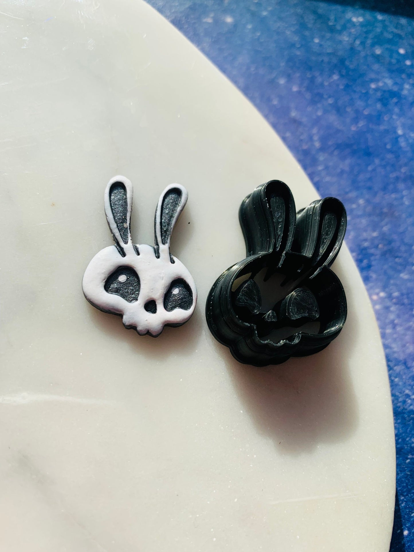 Small Bunny Rabbit Chibi Skull - Embossed Sharp Clay Cutter