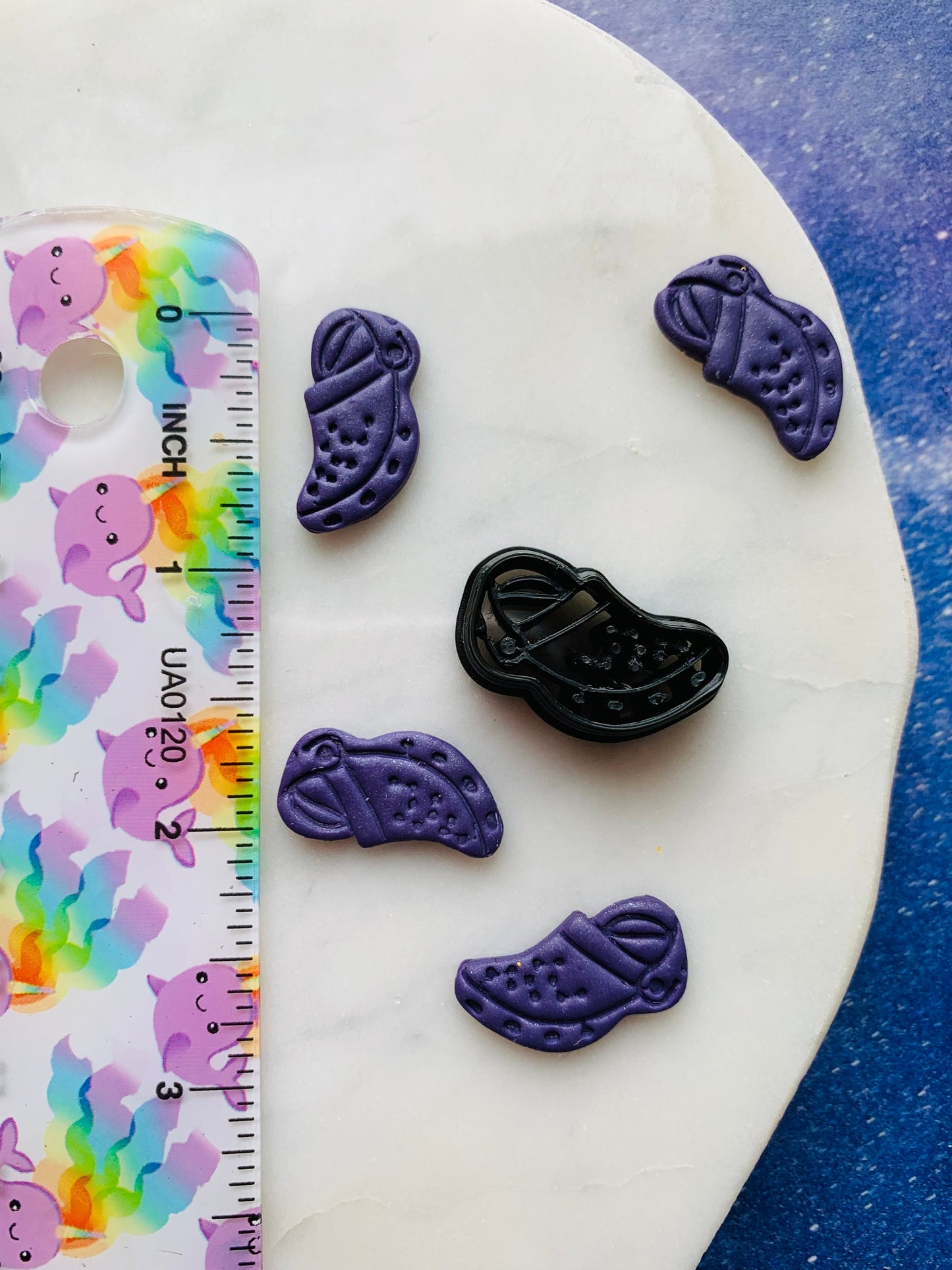 Silicone Rubber with Holes Style Mudding Slip on Shoes - Embossed Sharp Clay Cutter