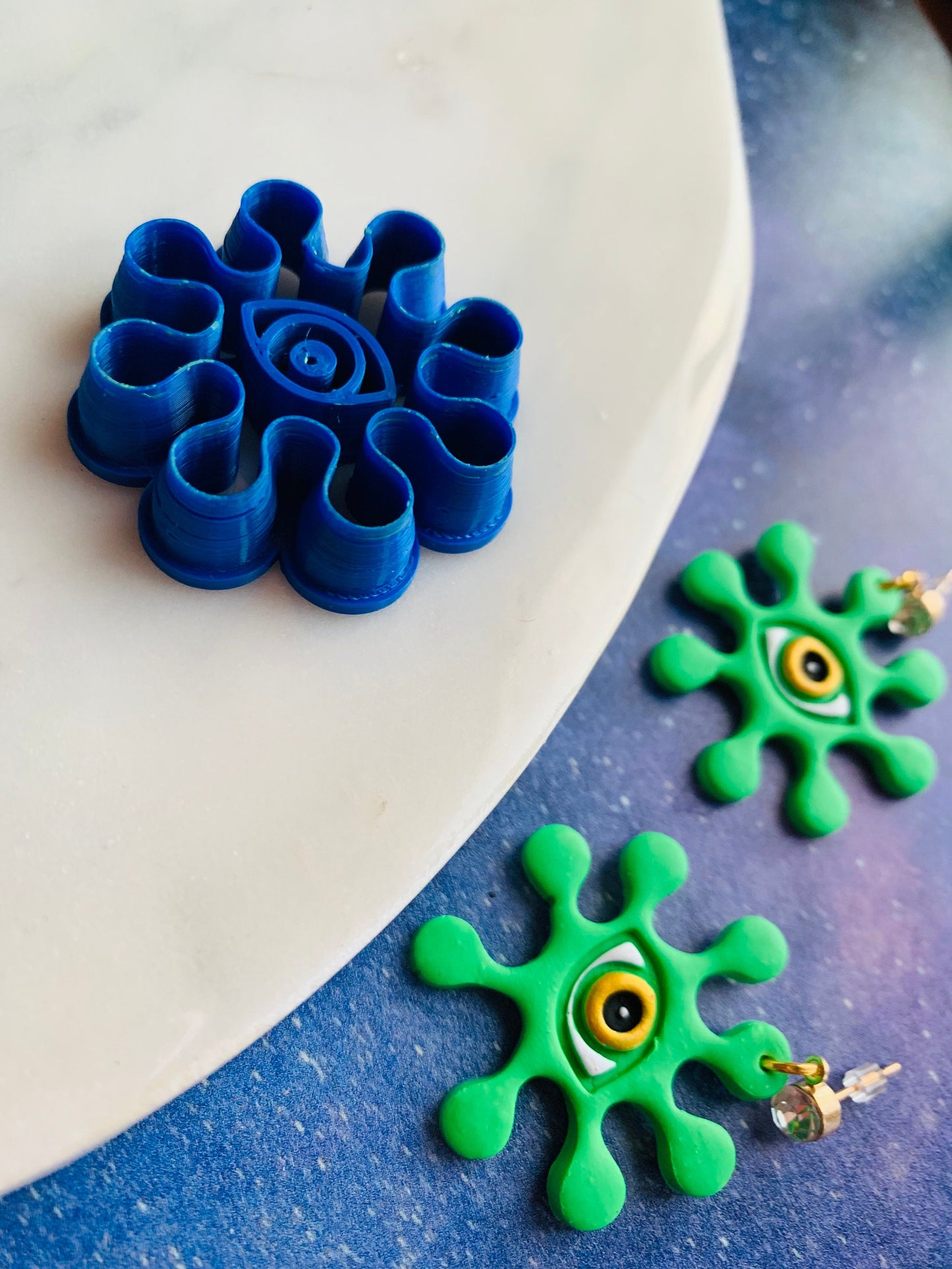 Germ with Magic Eyeball Sharp Clay Cutter