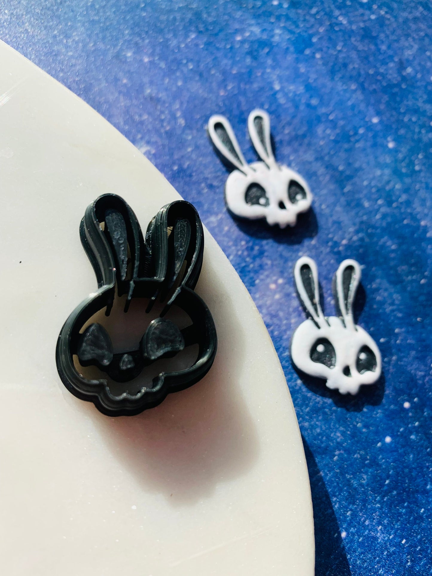 Small Bunny Rabbit Chibi Skull - Embossed Sharp Clay Cutter