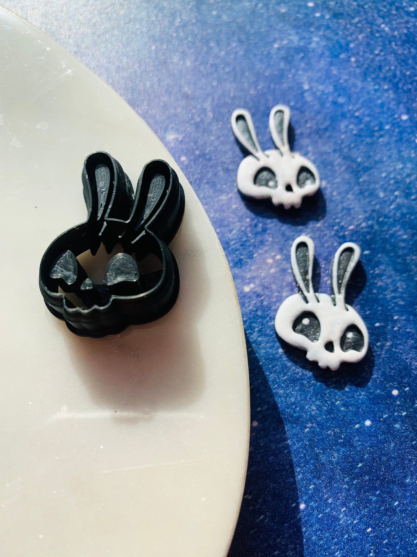 Small Bunny Rabbit Chibi Skull - Embossed Sharp Clay Cutter