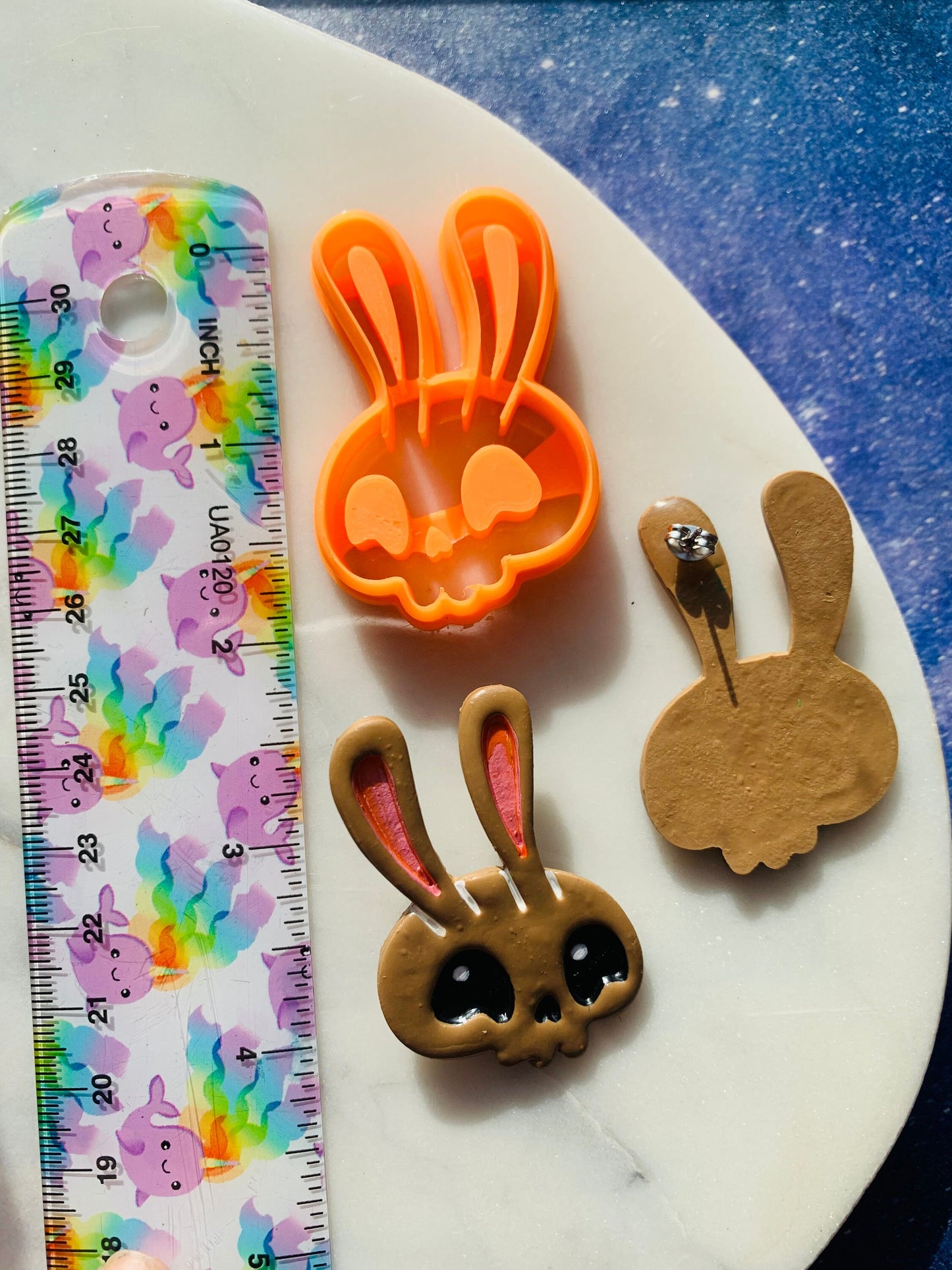 Large Bunny Rabbit Chibi Skull - Embossed Sharp Clay Cutter