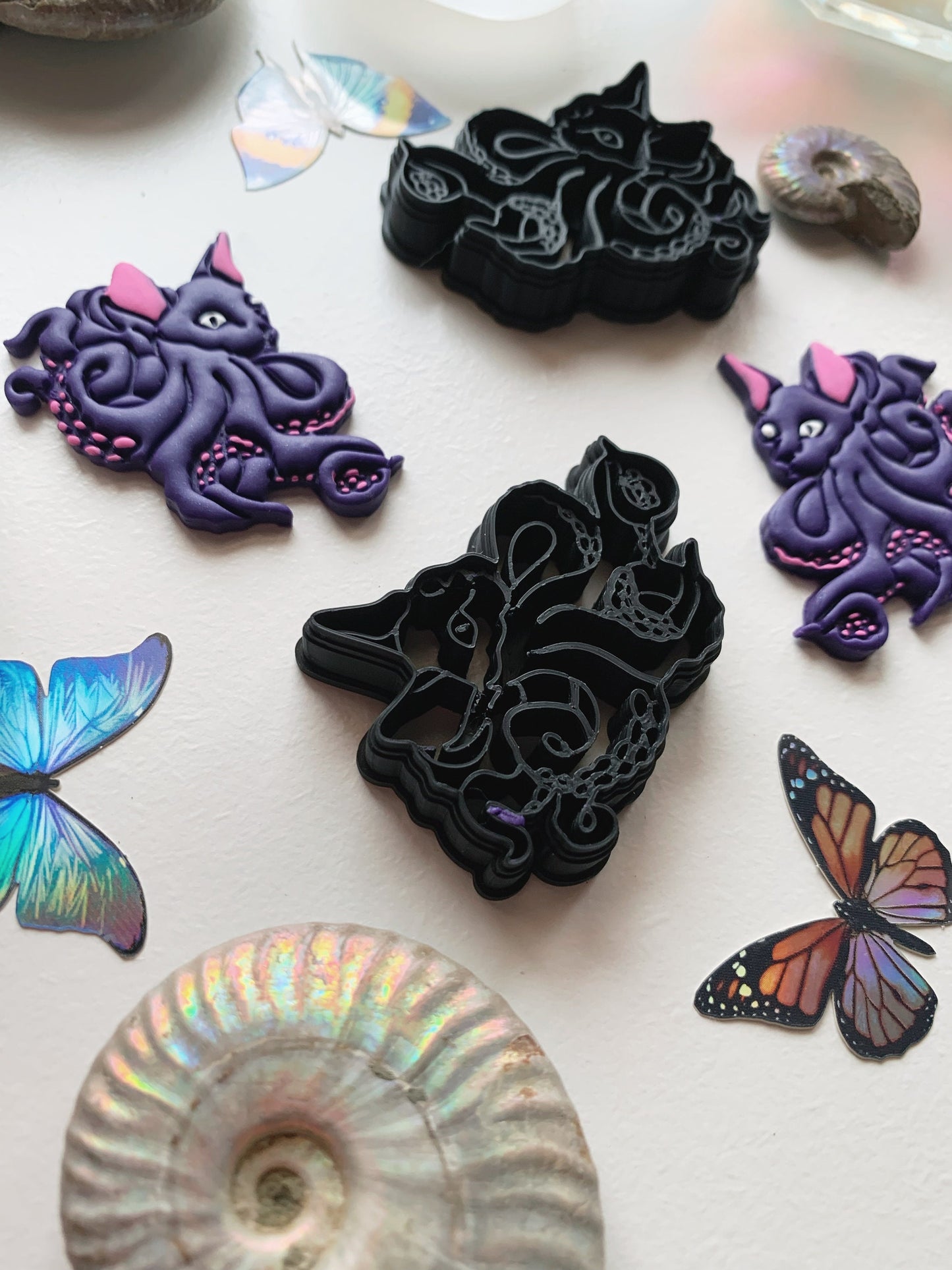 Octopussy Tentacle Sphinx Cat Head - Embossed Detailed Sharp Clay Cutters