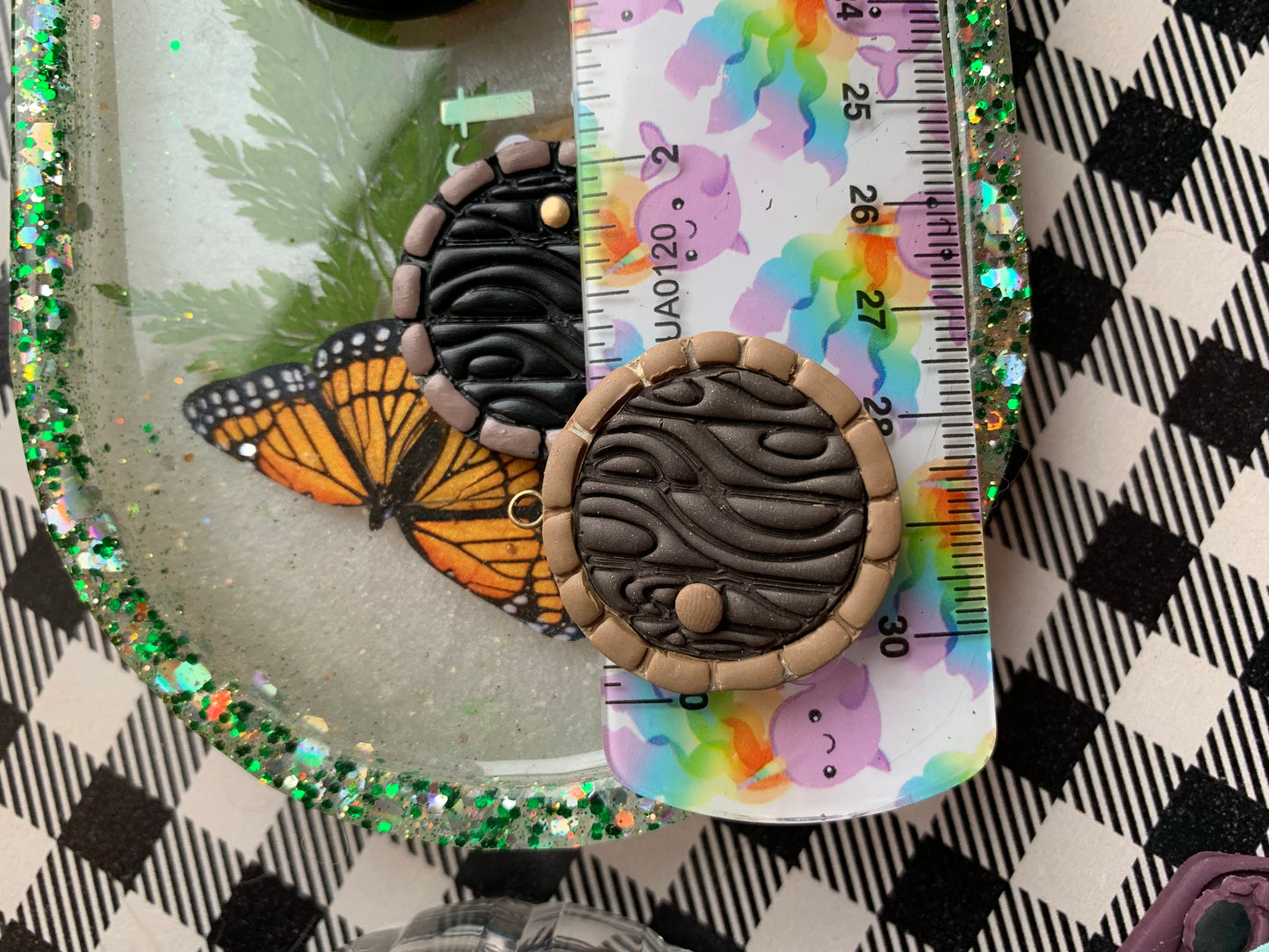 Round Hobbit Hole Door with Stones 33mm Embossed Sharp Clay Cutter