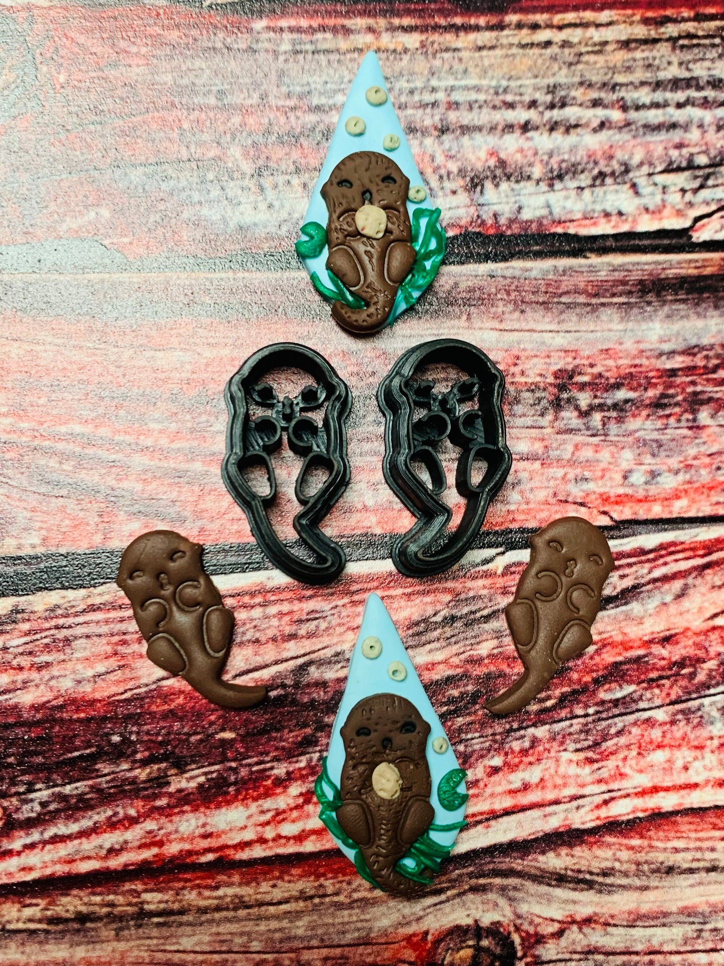 Tiny Otters - Sharp Polymer Clay Cutter with Detailed Lines