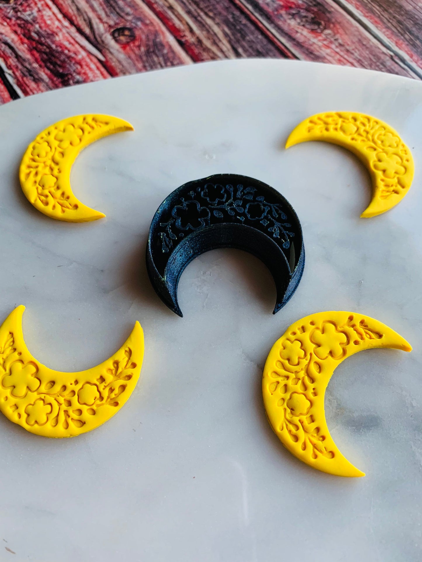 Crescent Moon with Floral Print - Sharp Polymer Clay Cutter with Detailed Lines