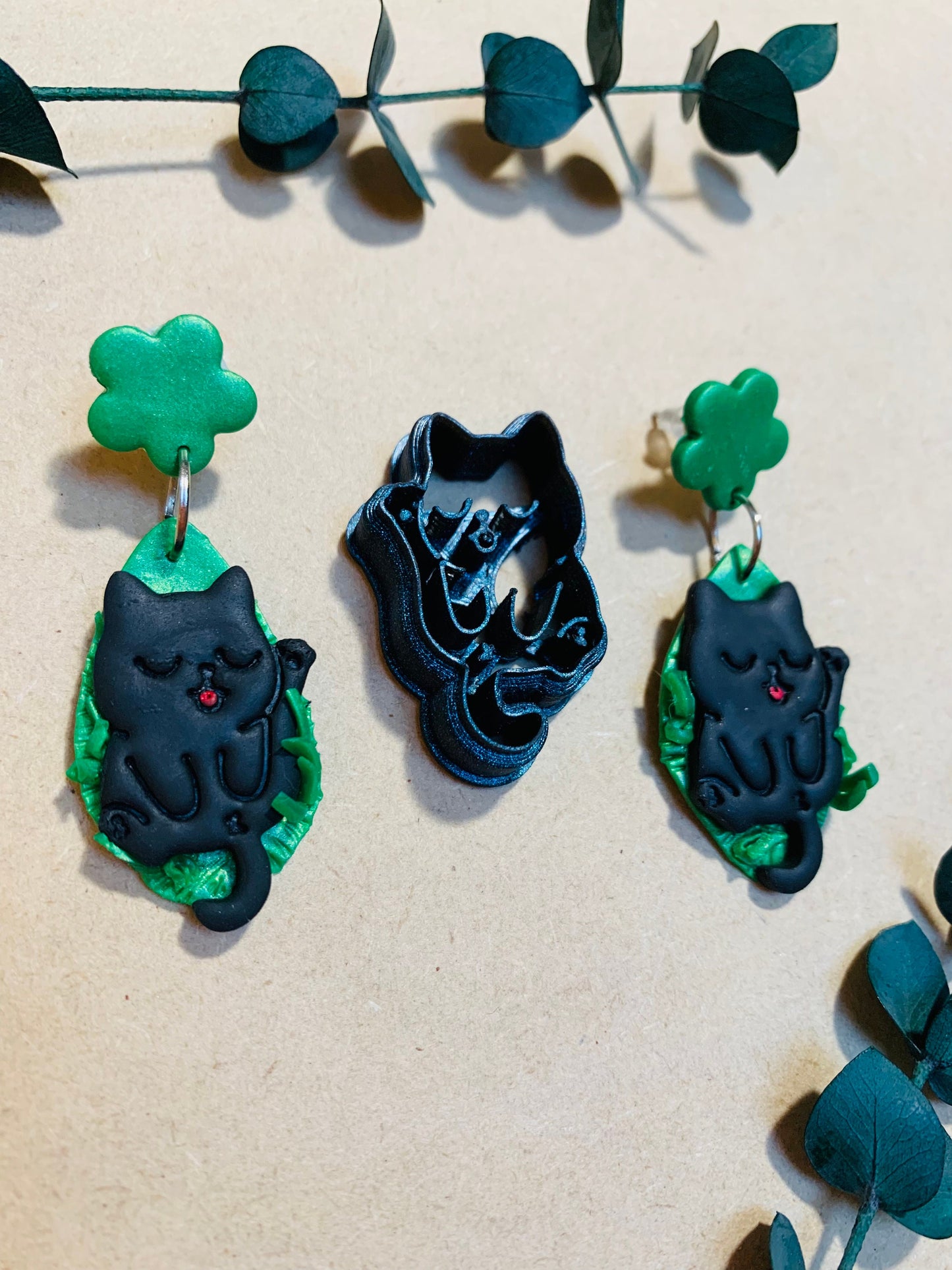 Cat Licking Butthole - Sharp Polymer Clay Cutter with Detailed Lines