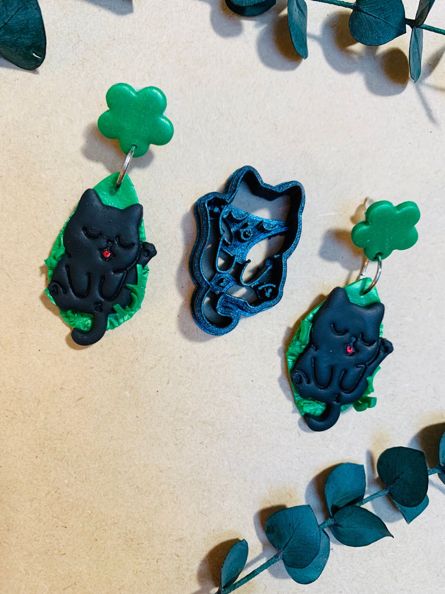 Cat Licking Butthole - Sharp Polymer Clay Cutter with Detailed Lines