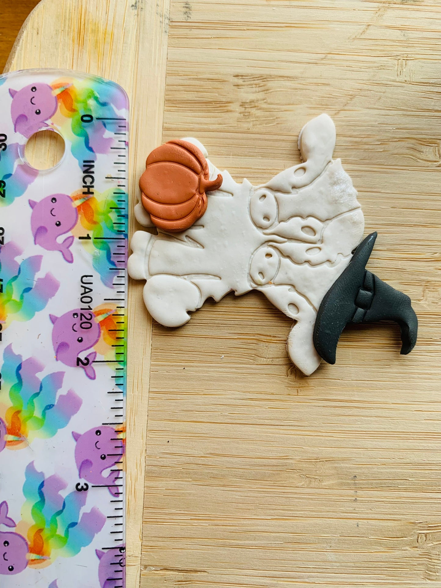 Stormy the Two Headed Cow - Sharp Embossed Earring Clay Cutter