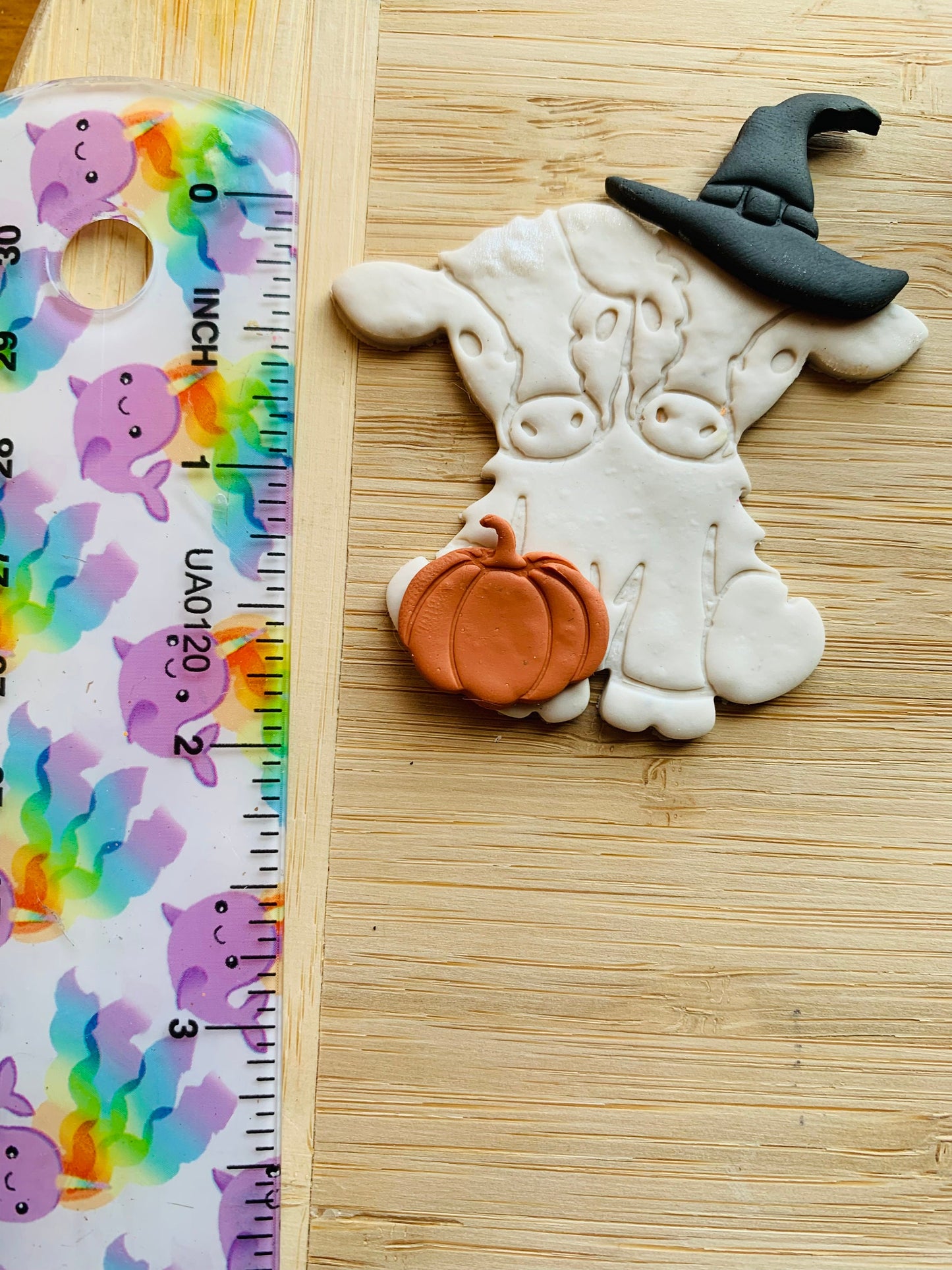 Stormy the Two Headed Cow - Sharp Embossed Earring Clay Cutter