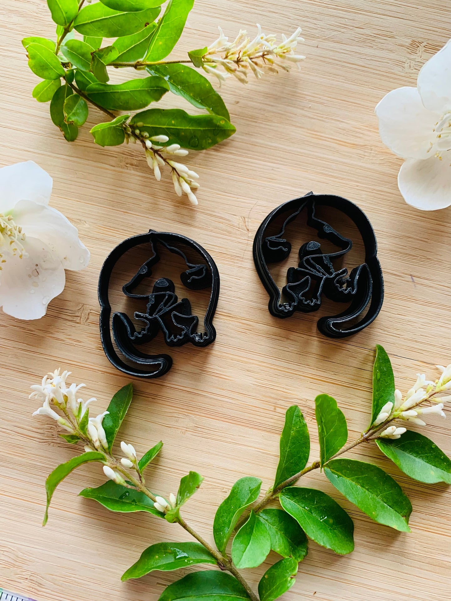 Screaming Possum Embossed Sharp Clay Cutters