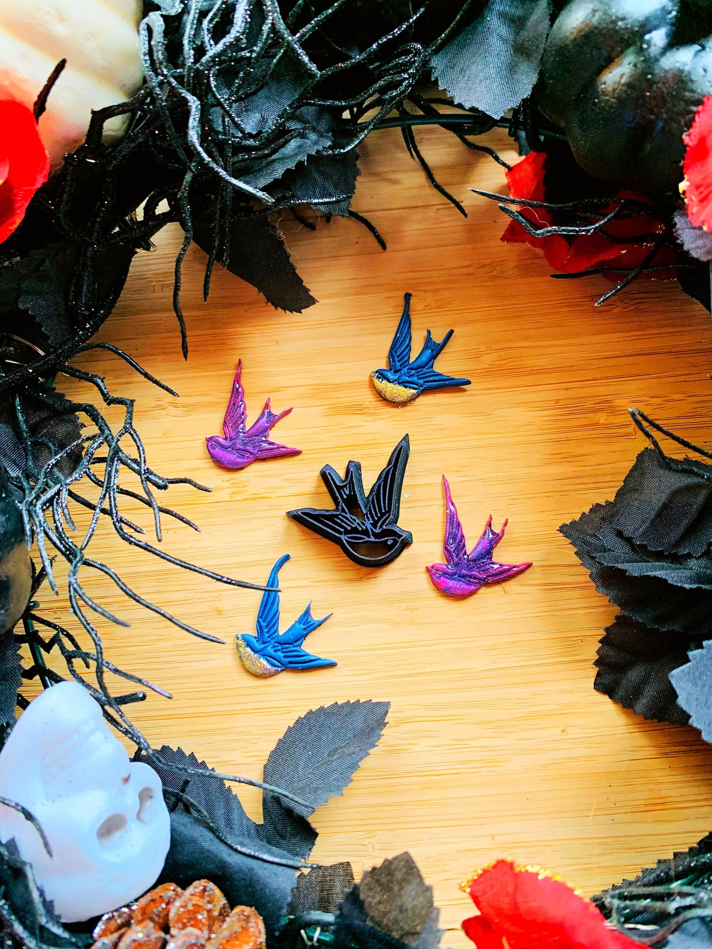 Tattoo Style Swallow Bird - Sharp Embossed Earring Clay Cutter