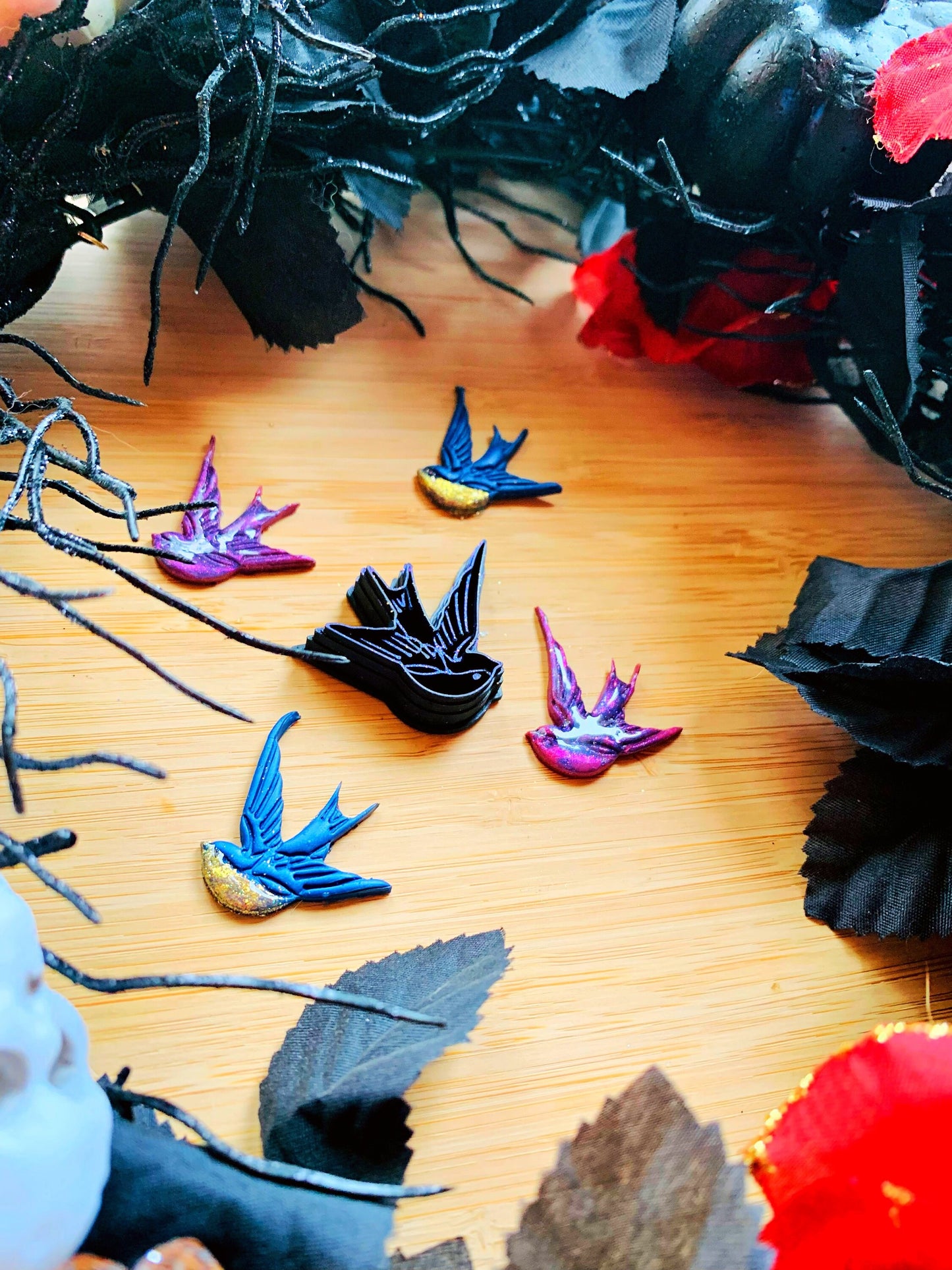 Tattoo Style Swallow Bird - Sharp Embossed Earring Clay Cutter