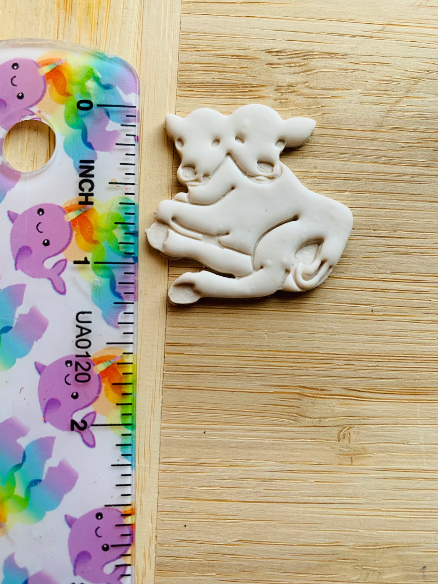 Two Headed Cow Laying Down - Sharp Embossed Earring Clay Cutter