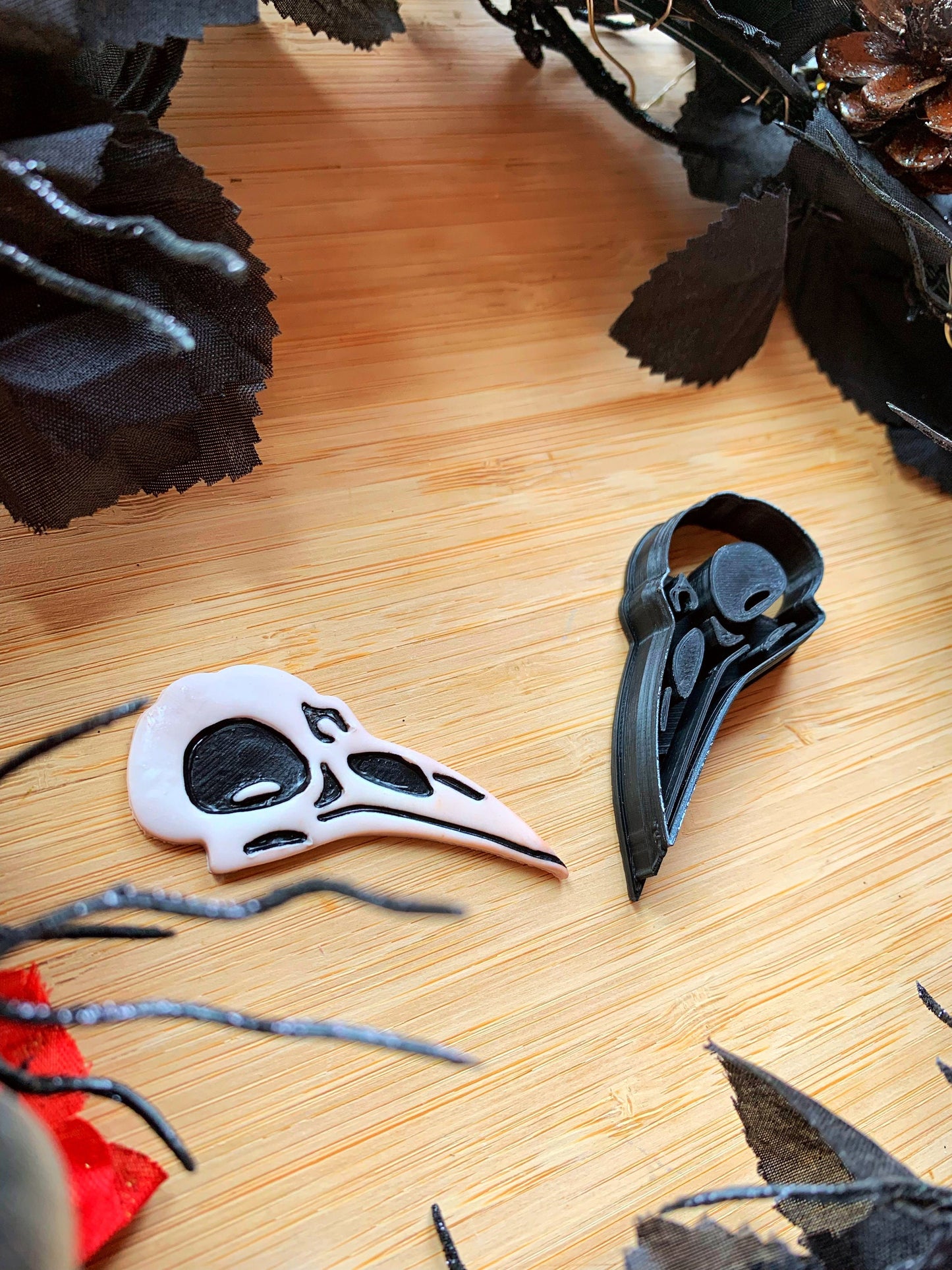 58mm Bird Skull Crow Head Earring Embossed Sharp Clay Cutter