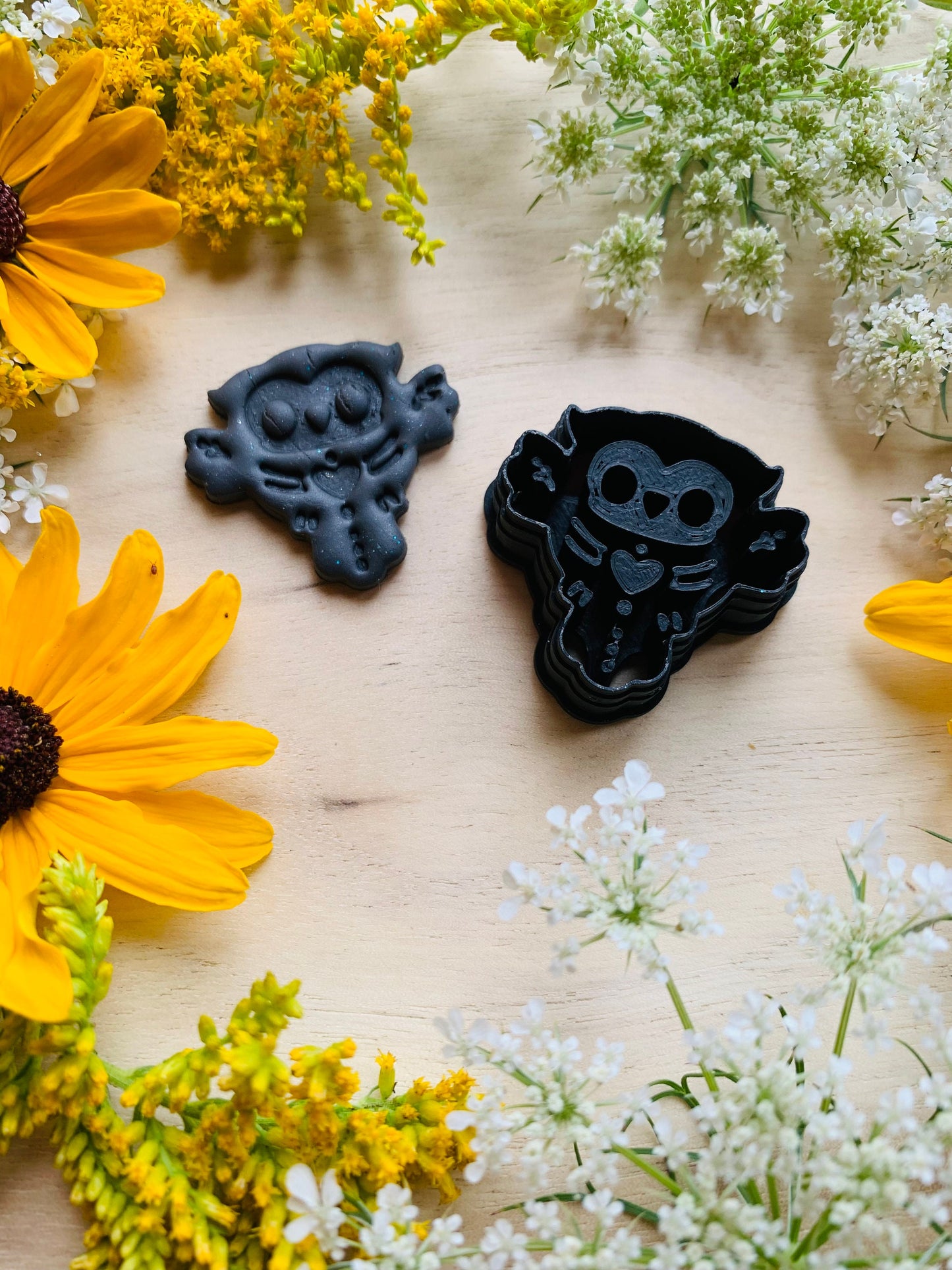 Skeletal Owl Bird - Embossed Sharp Clay Cutter