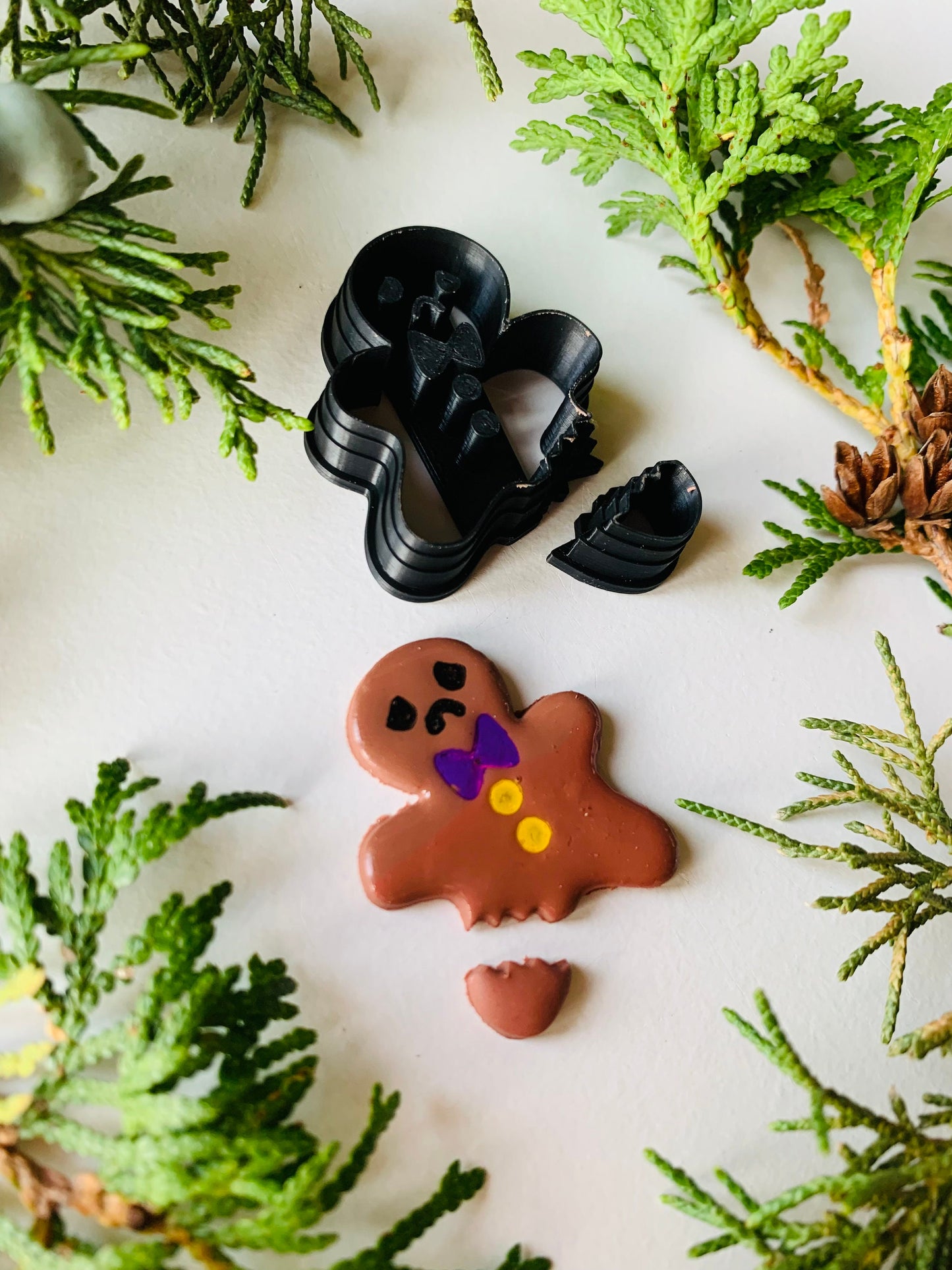Broken Bite Gingerbread Man Cookie Person Stylized Text Embossed Sharp Clay Cutter