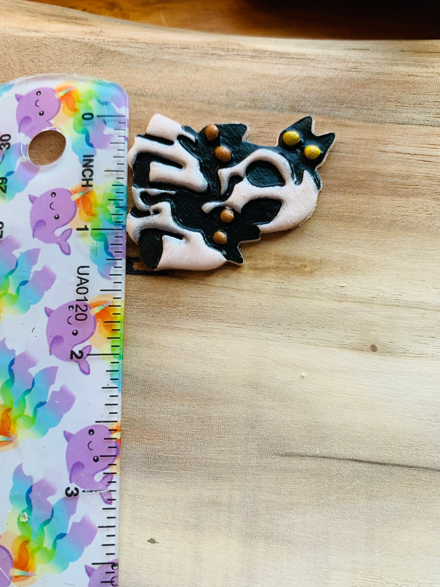 Ghost Holding 3 Cats - Embossed Sharp Clay Cutter