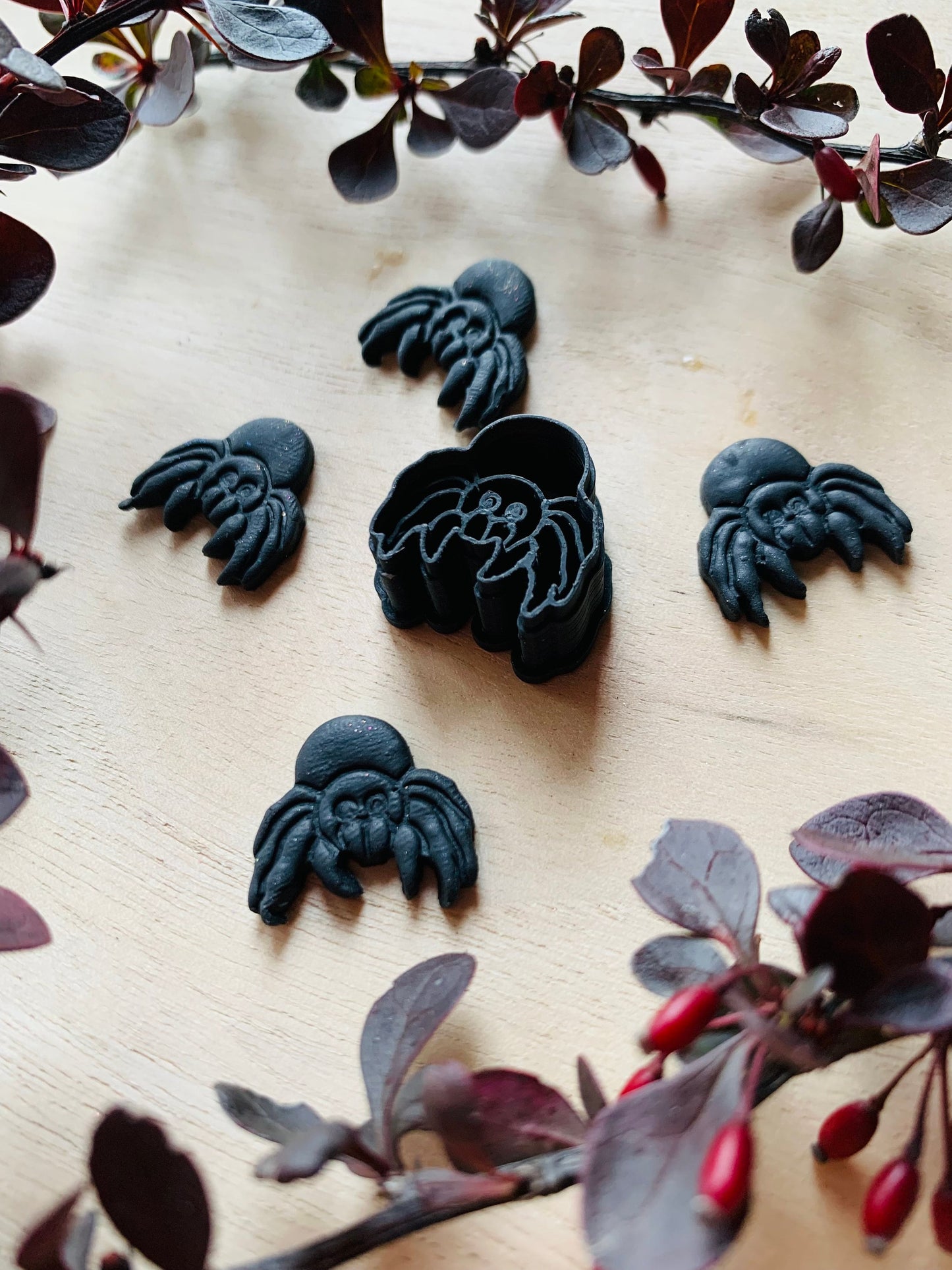 Little Arachnid Spider Embossed Sharp Clay Cutter