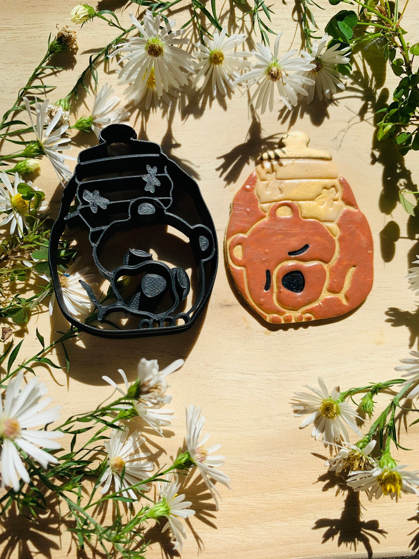 Vintage Bear with Honey Pot Inspired Canister Sharp Clay Cutter