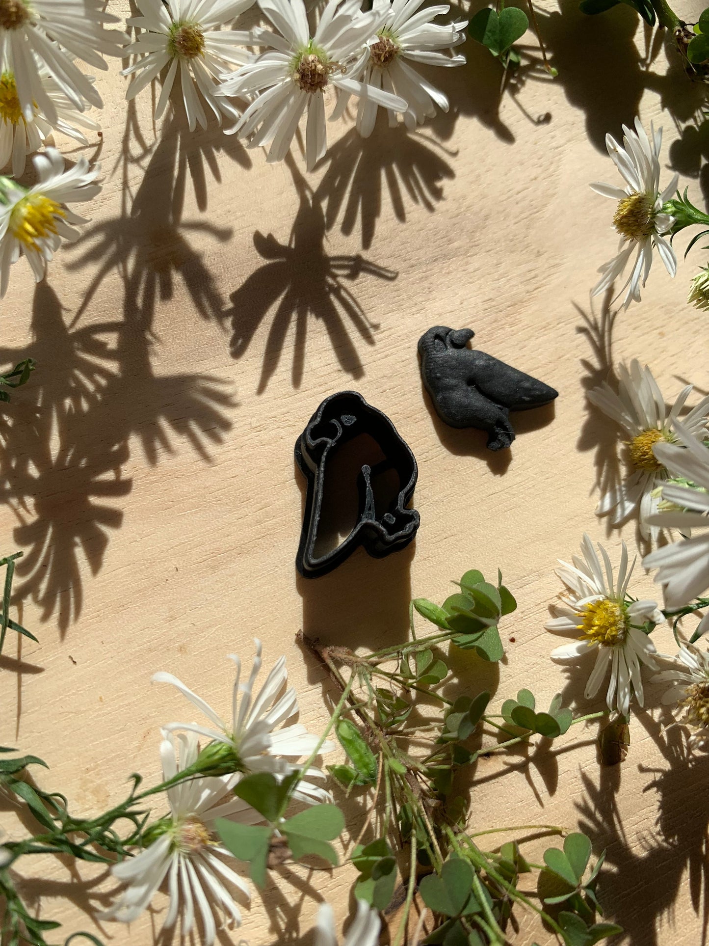 Mini Sized Raven or Crow Sharp Clay Cutter