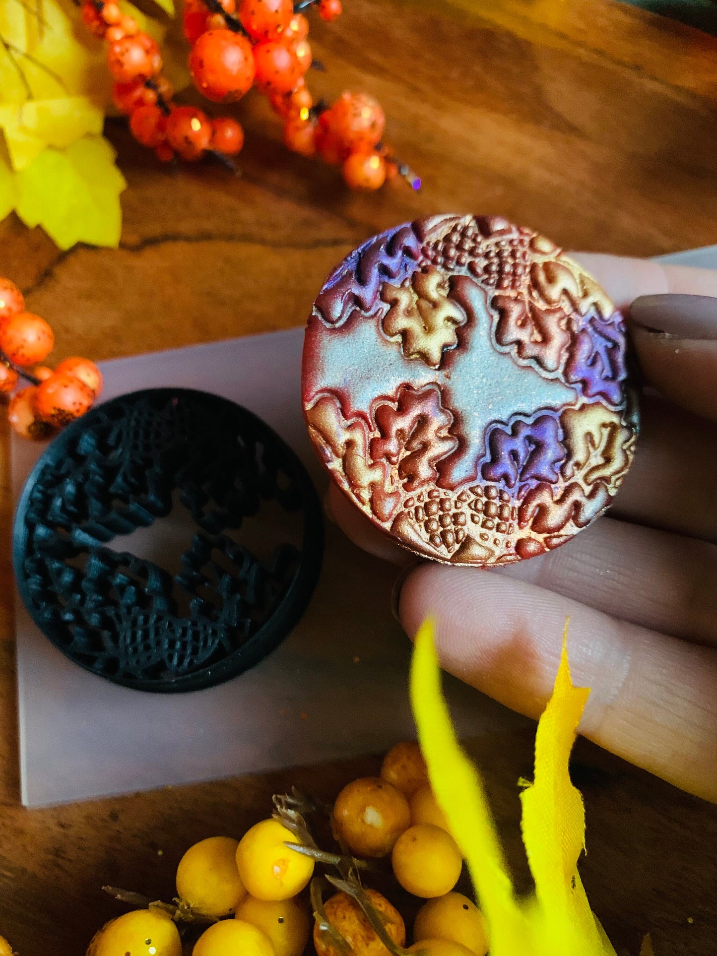 Circle of Acorns and Oak Leaves Embossed Sharp Cutter for Clay and More