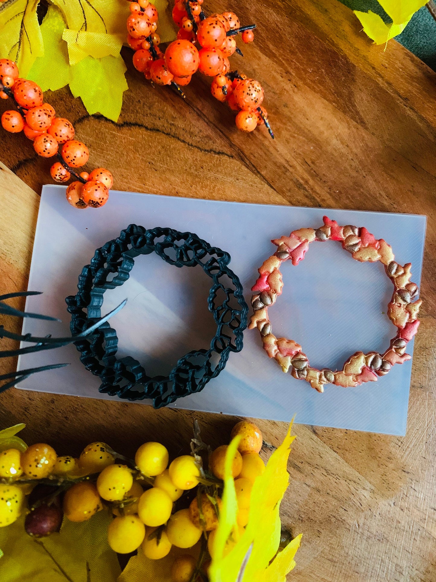 Wreath of Acorns and Oak Leaves Embossed Sharp Cutter for Clay and More