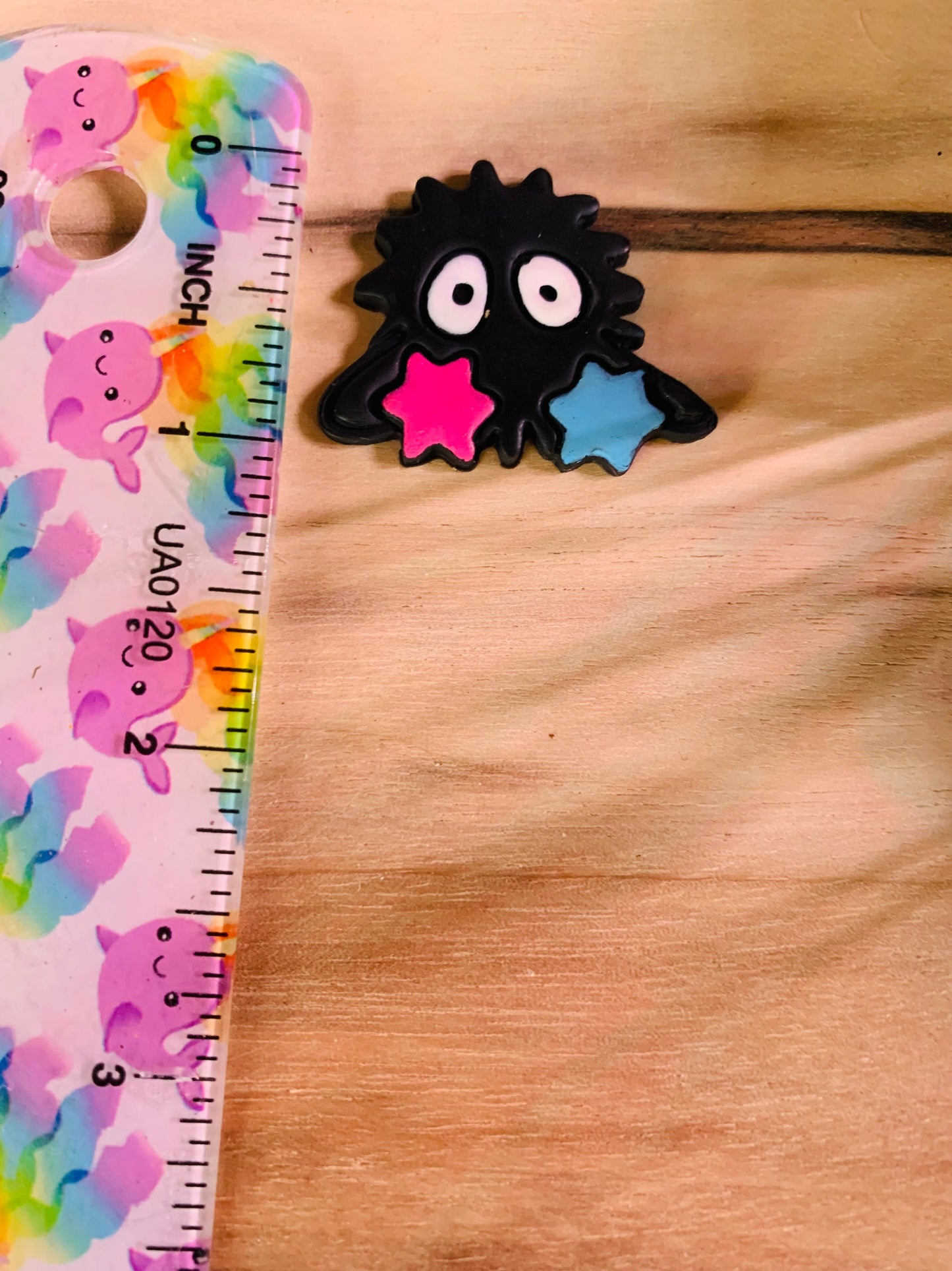Oversized Fuzz Ball Soot Sprite with Pom Pom Toys Earring Clay Cutter