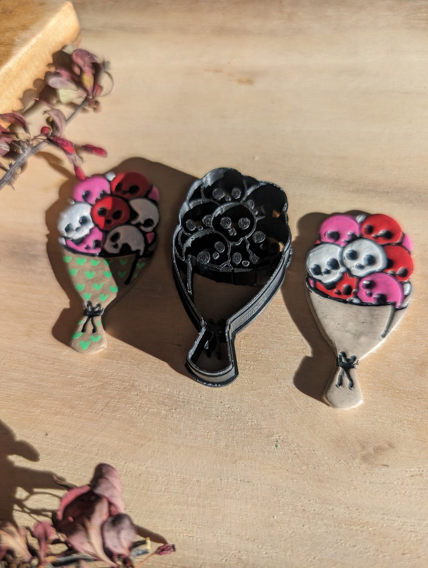 Skull Flower Bouquet Chibi Embossed Sharp Clay Cutter