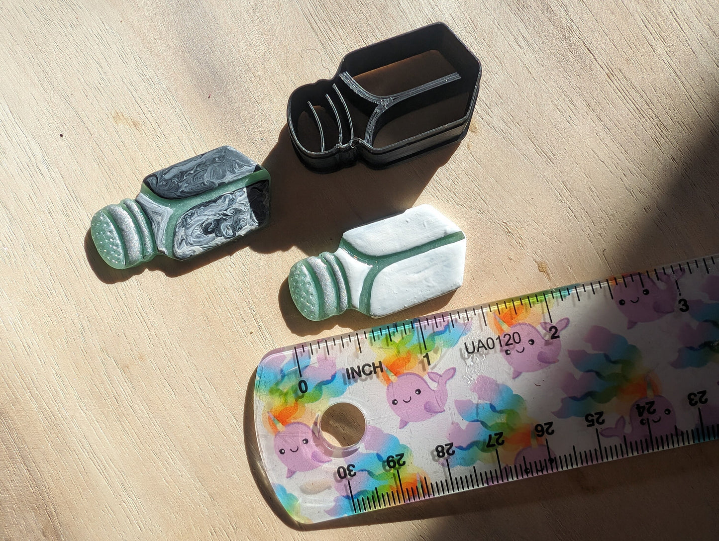 Spice Salt Shaker Potion Bottle Sharp Earring Clay Cutter