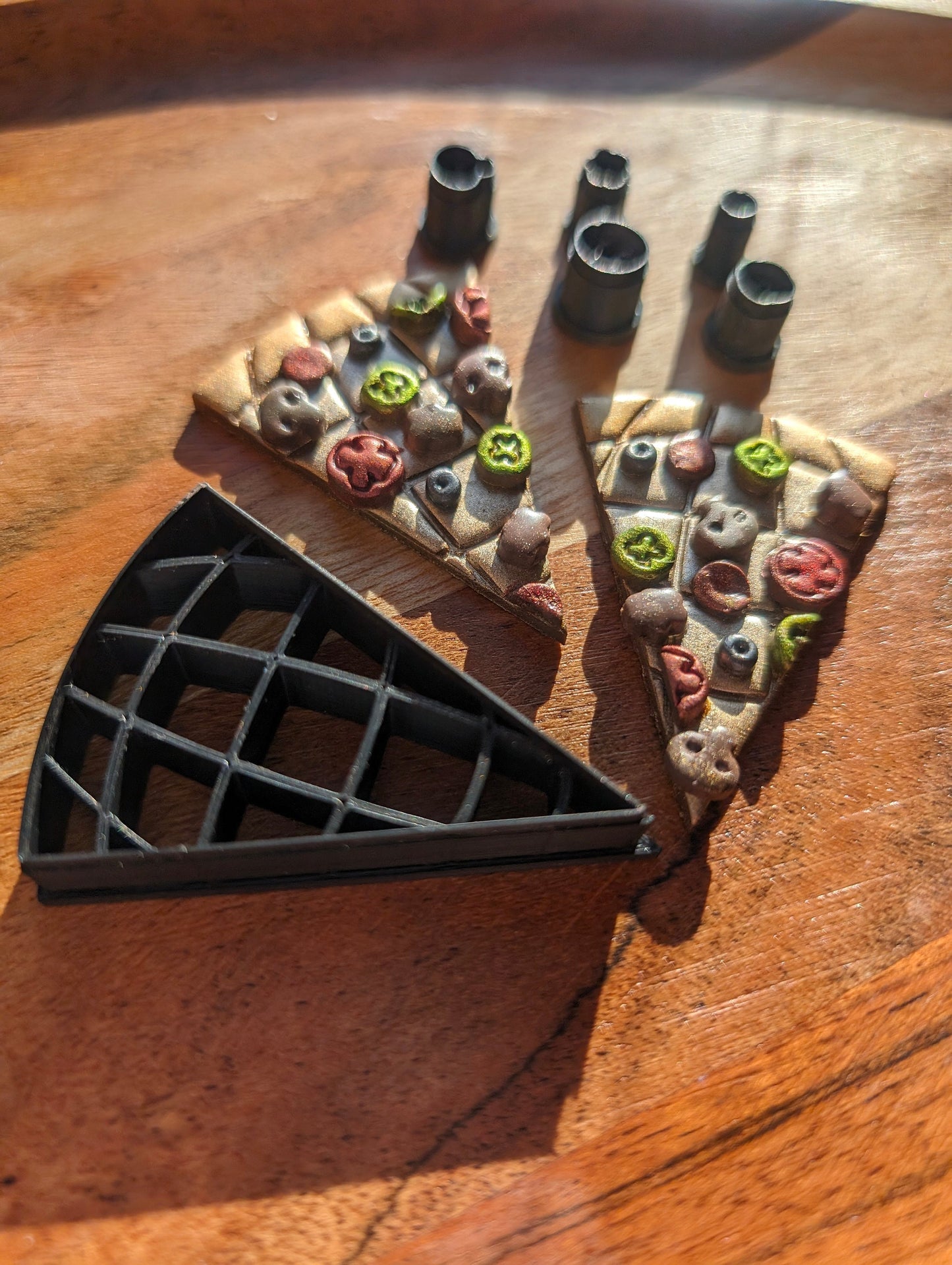 Disco Slice of Pizza with 5 Micro Cutter Toppings Sharp Clay Cutter