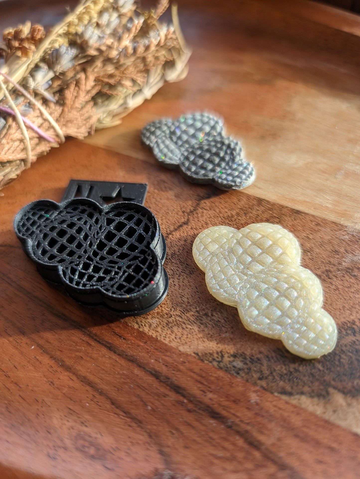 Disco Puffy Cloud Sharp Cutter for Clay Art and More