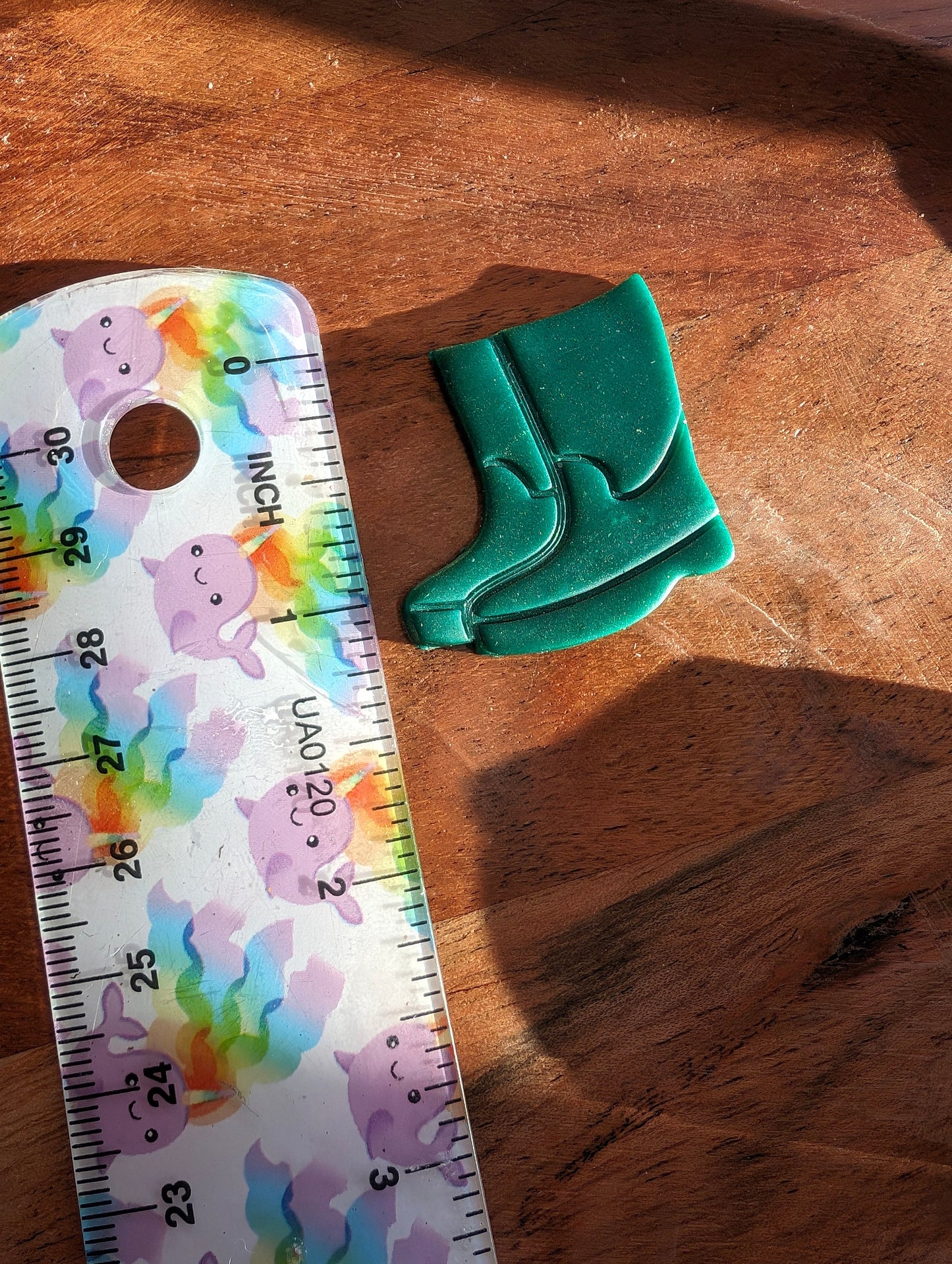 Mud Rain Boots Sharp Cutter for Clay