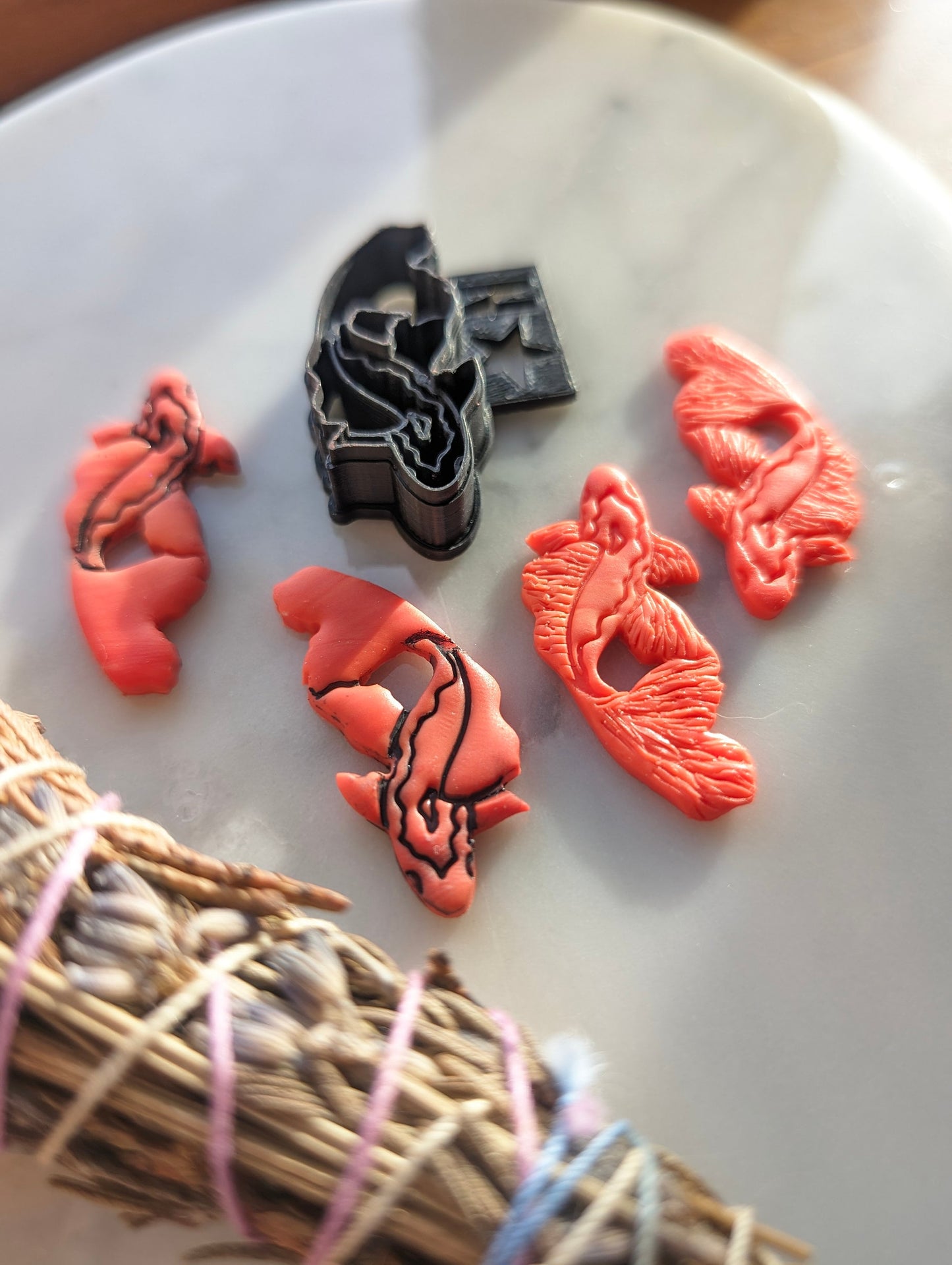 Koi Fish Elegant Twist Sharp Clay Cutter