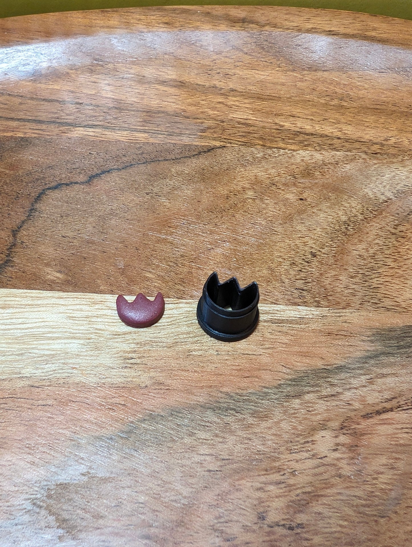 Micro Tulip Flower Sharp Clay Cutter