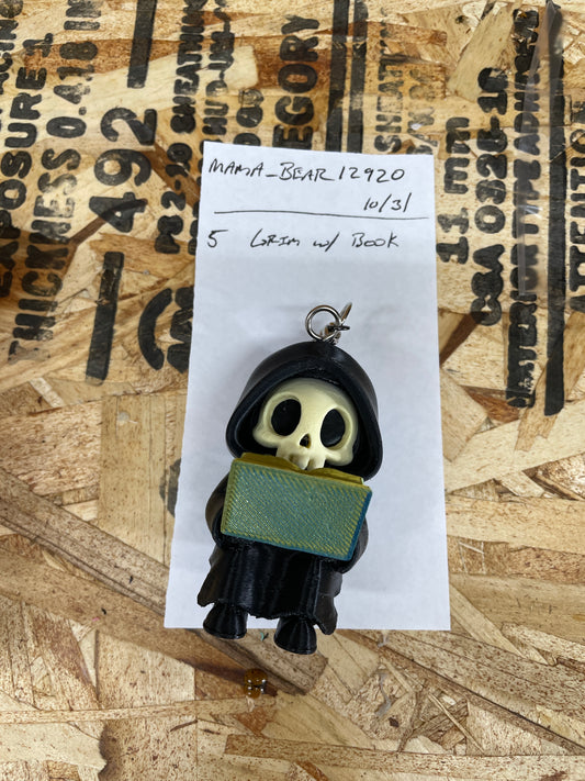 Mama_Bear12920 Oct 31 2025 Live Sale Claim