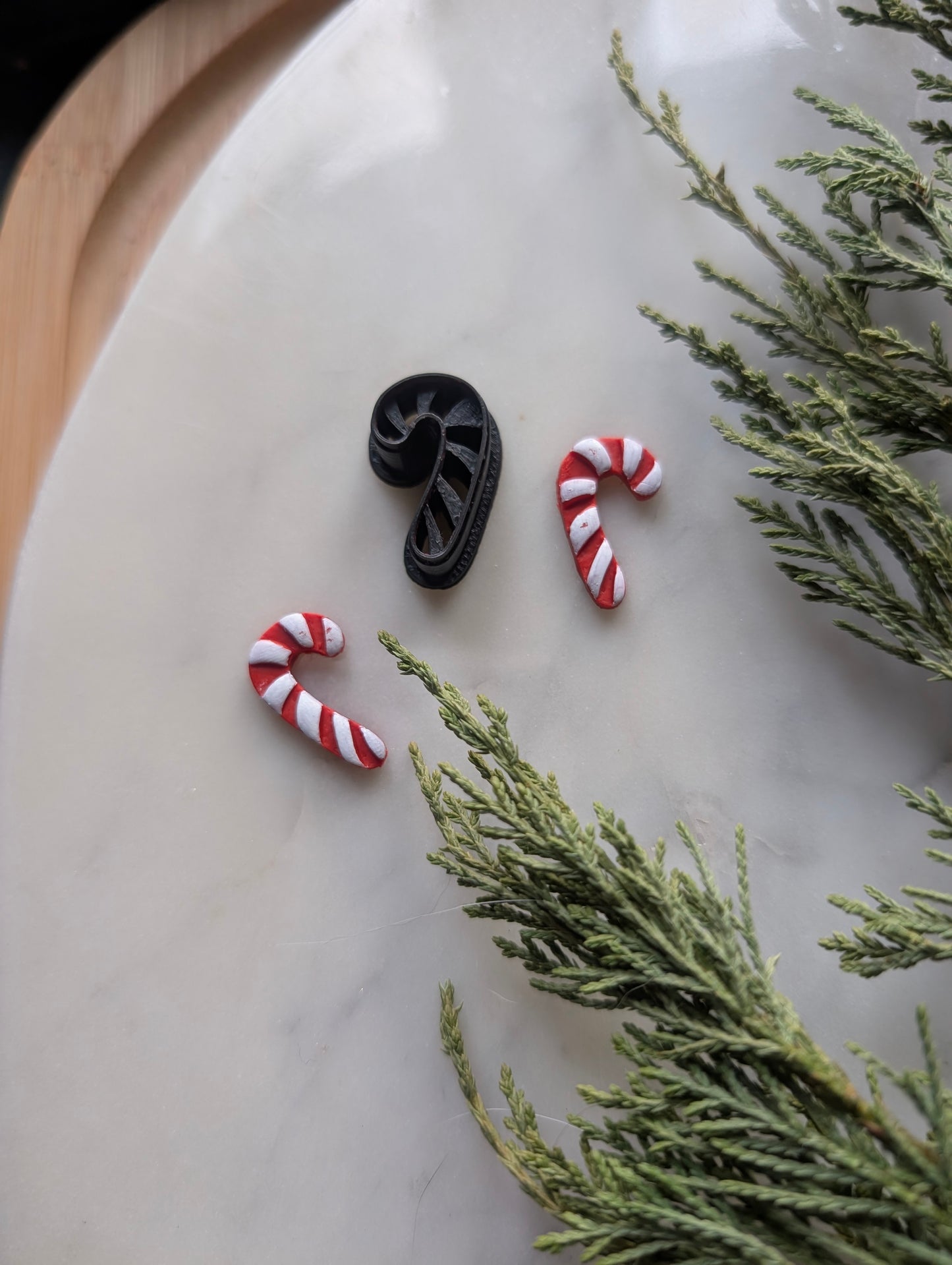 Candy Cane Mini - Embossed Sharp Clay Cutter