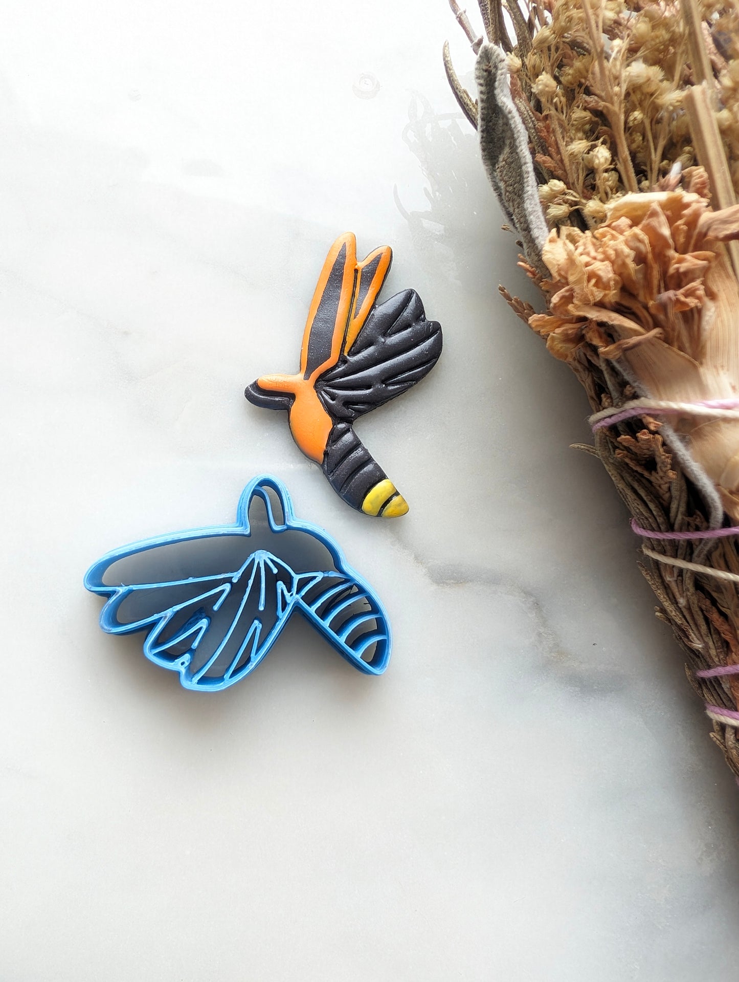 Flying Lightning Bug Sharp Clay Cutter