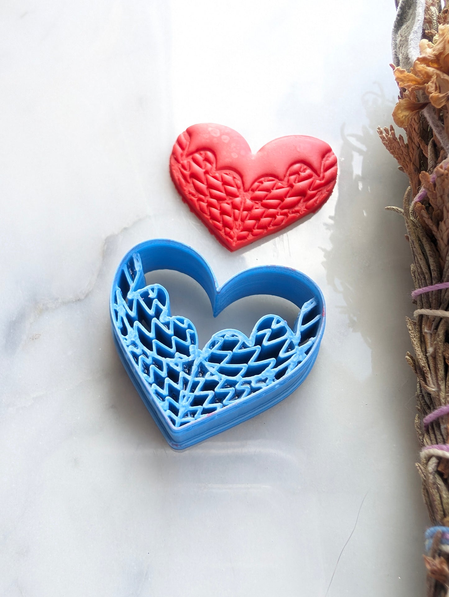 Fishnet Booty Heart Embossed Sharp Clay Cutter