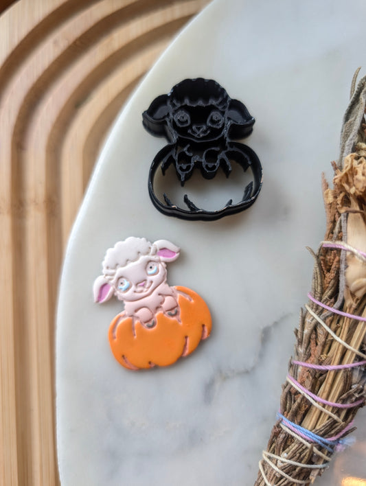 Sheep in a Pumpkin Sharp Clay Cutter